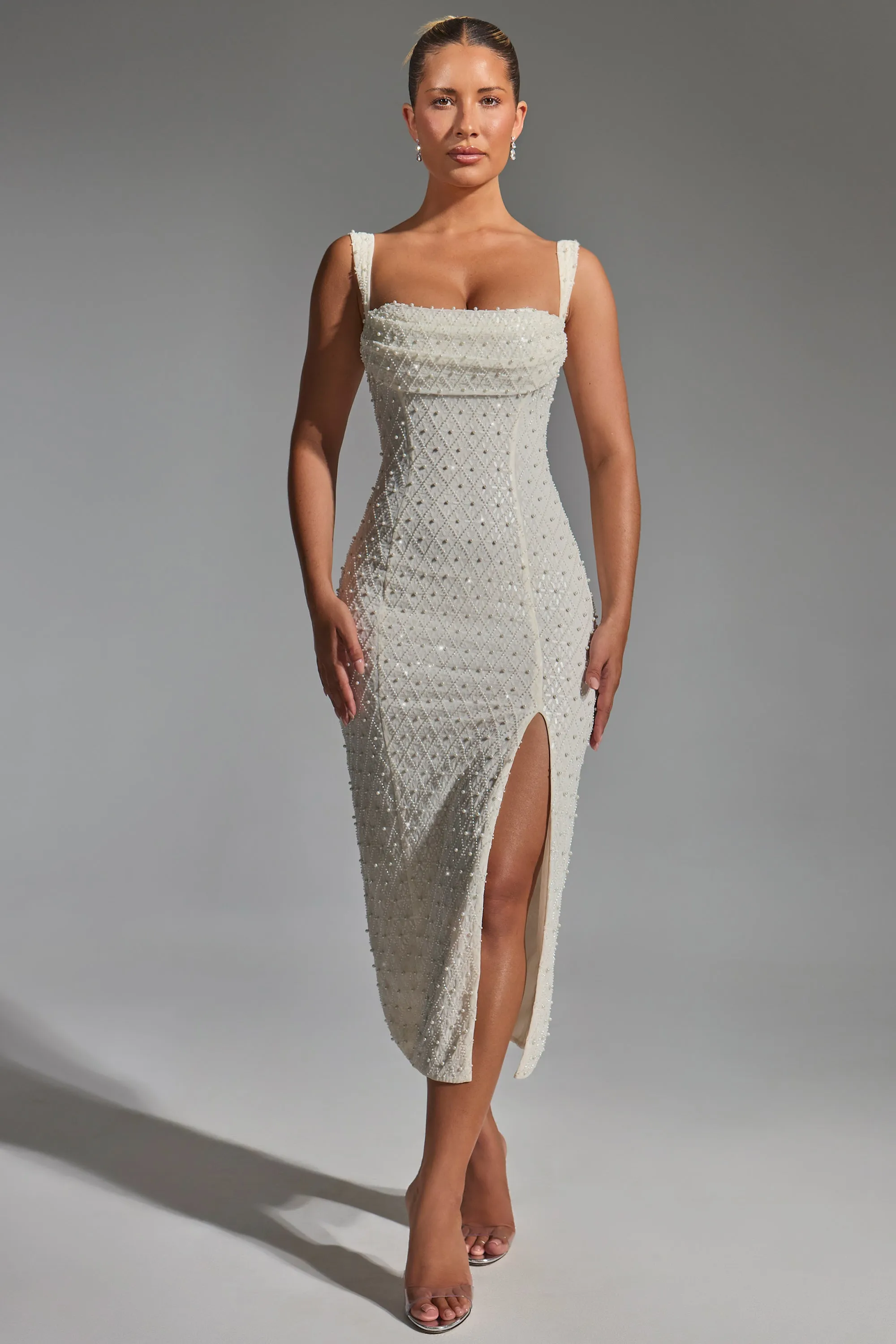Seamless Sleeve Construction AbrasionFree Edging Embellished Cowl-Neck Midaxi Dress in White