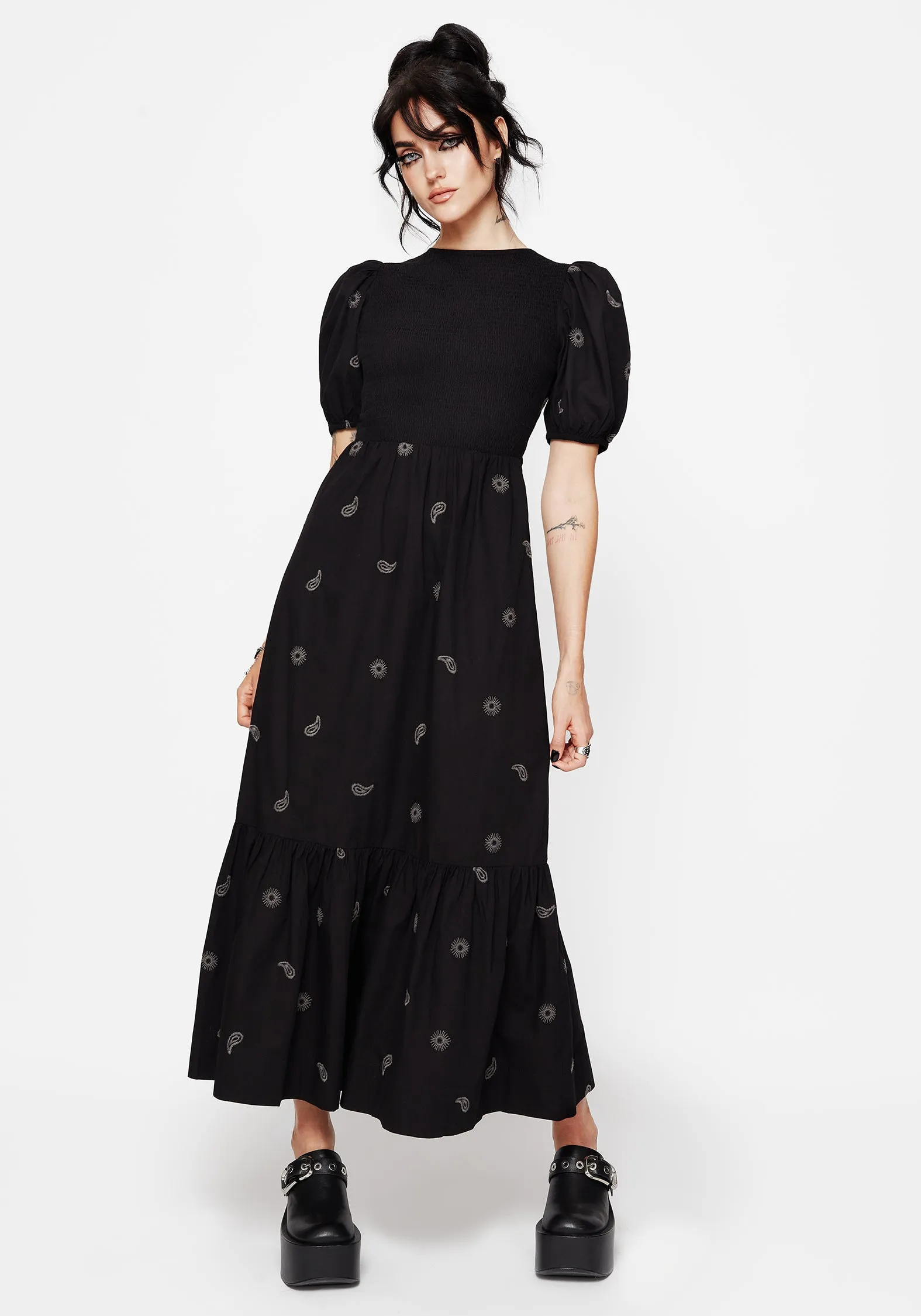 Comfortable chic maxi Fresh Air Dawn Sun Embroidered Tiered Maxi Dress