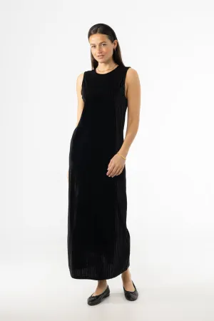 Classic Design Black Ribbed Velour Jumper