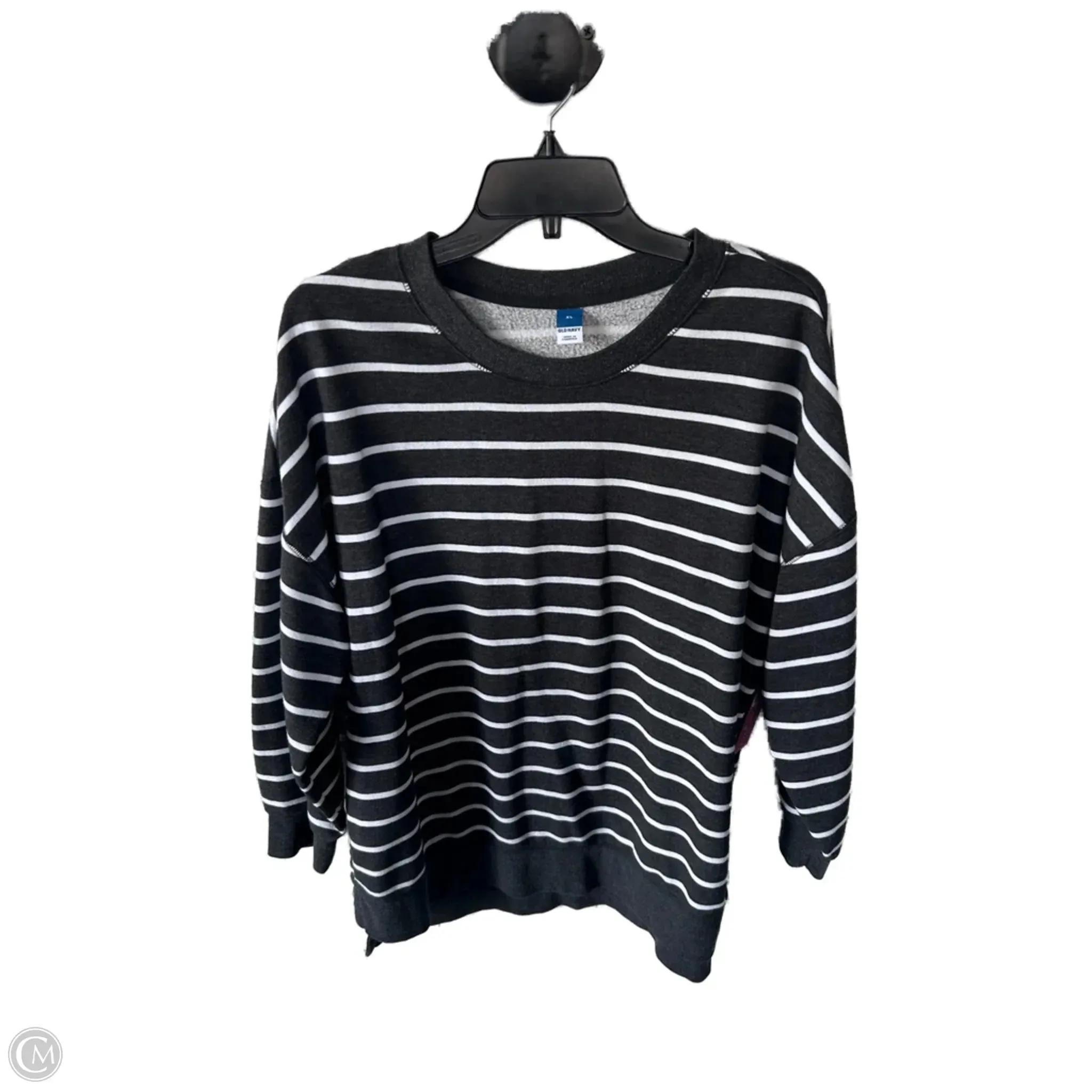 Sweatshirt Crewneck By Old Navy In Grey & White, Size: Xl Everyday Wear Move Fast