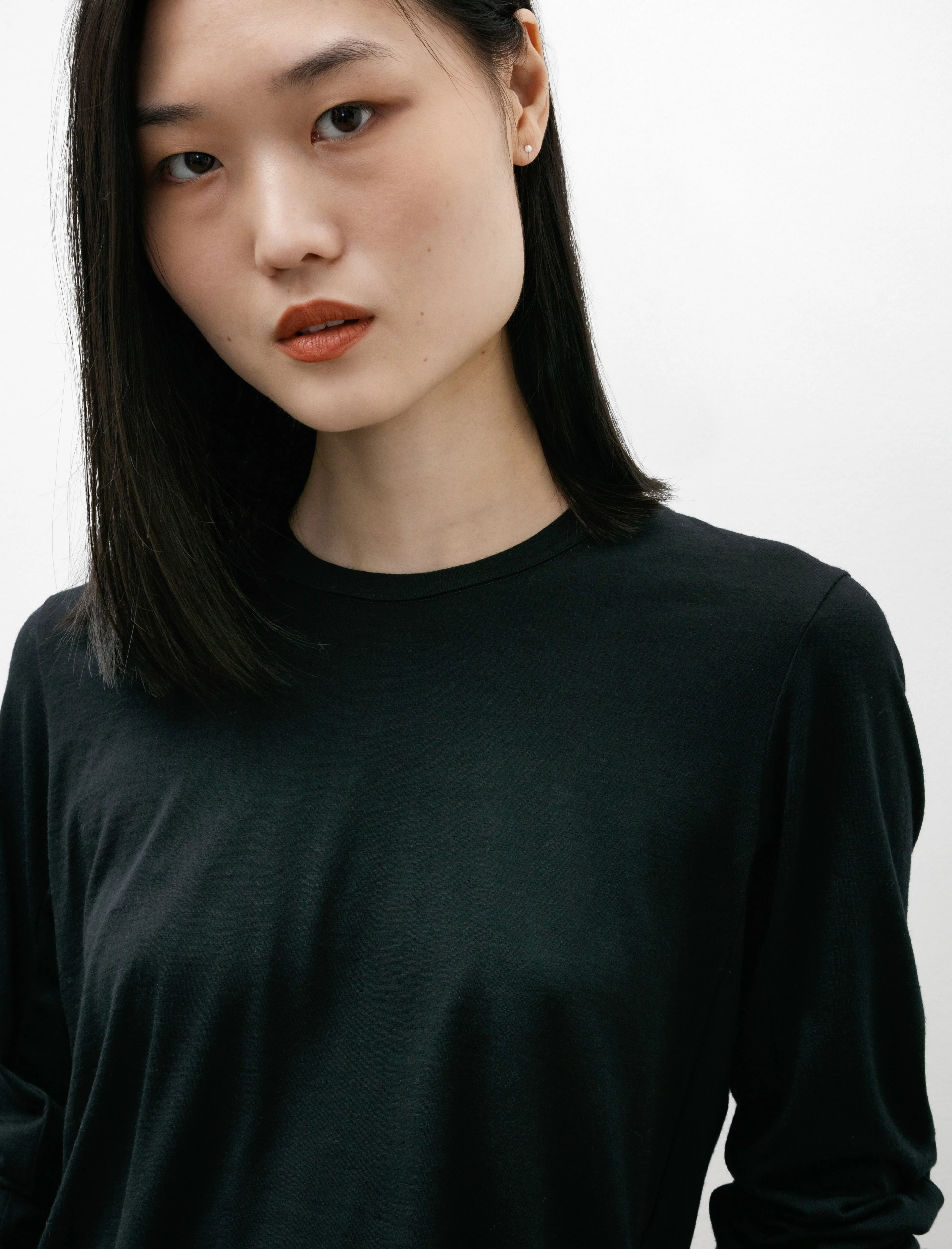Frame LS Crew Black Relaxed Fit