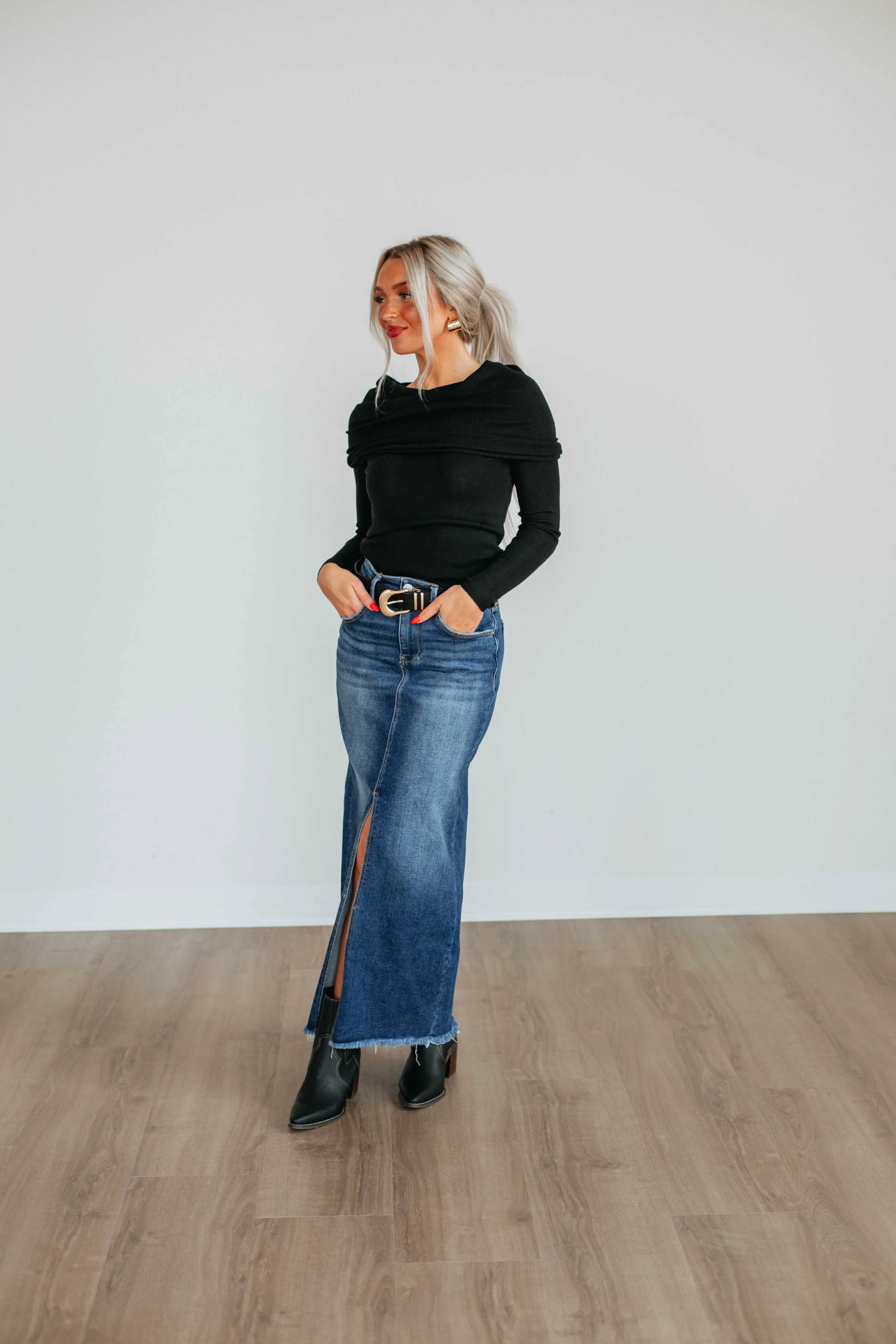 Candyn Risen Denim Skirt - Dark Wash Comfy Look