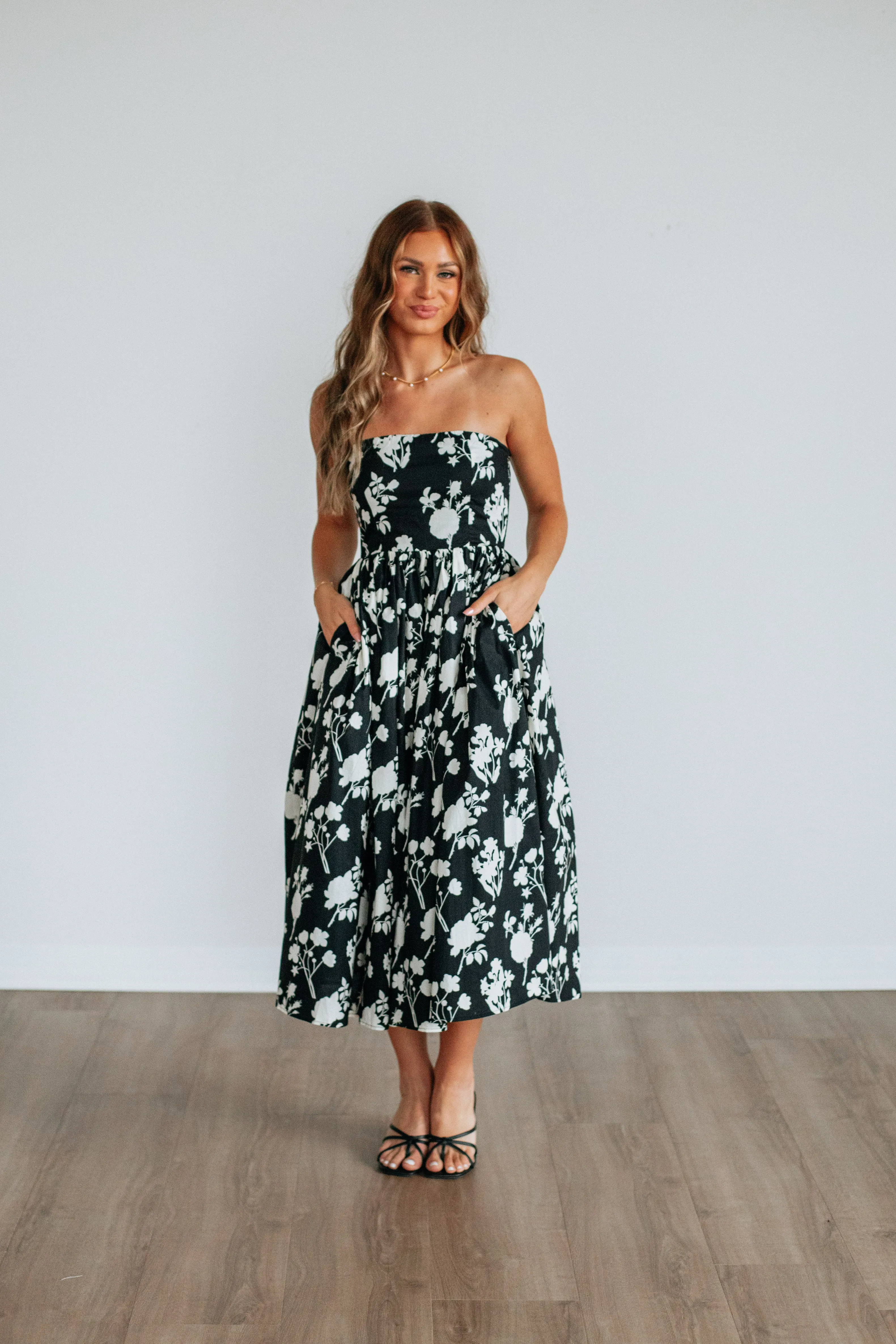 Fashionable Fit Ines Floral Dress