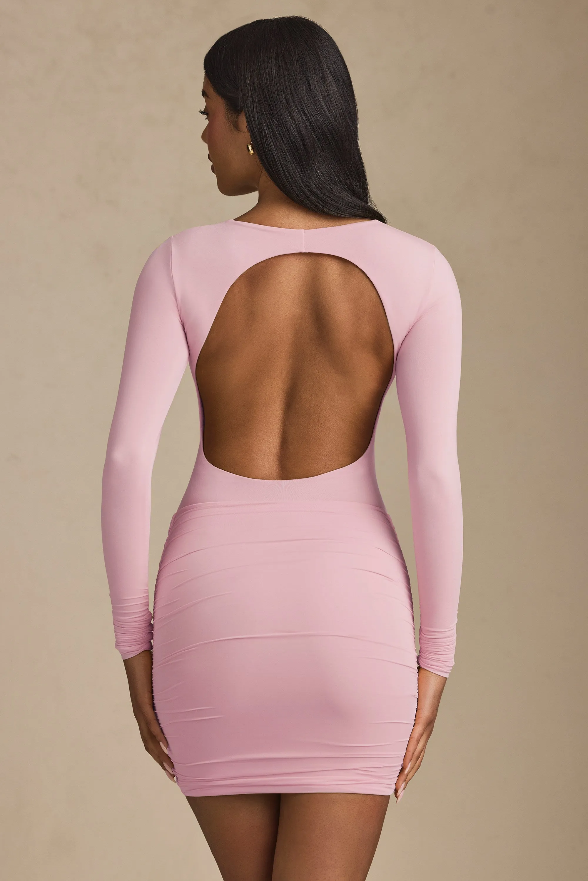 Twist-Front Ruched Backless Mini Dress in Soft Pink Edge Hot Flair Mode