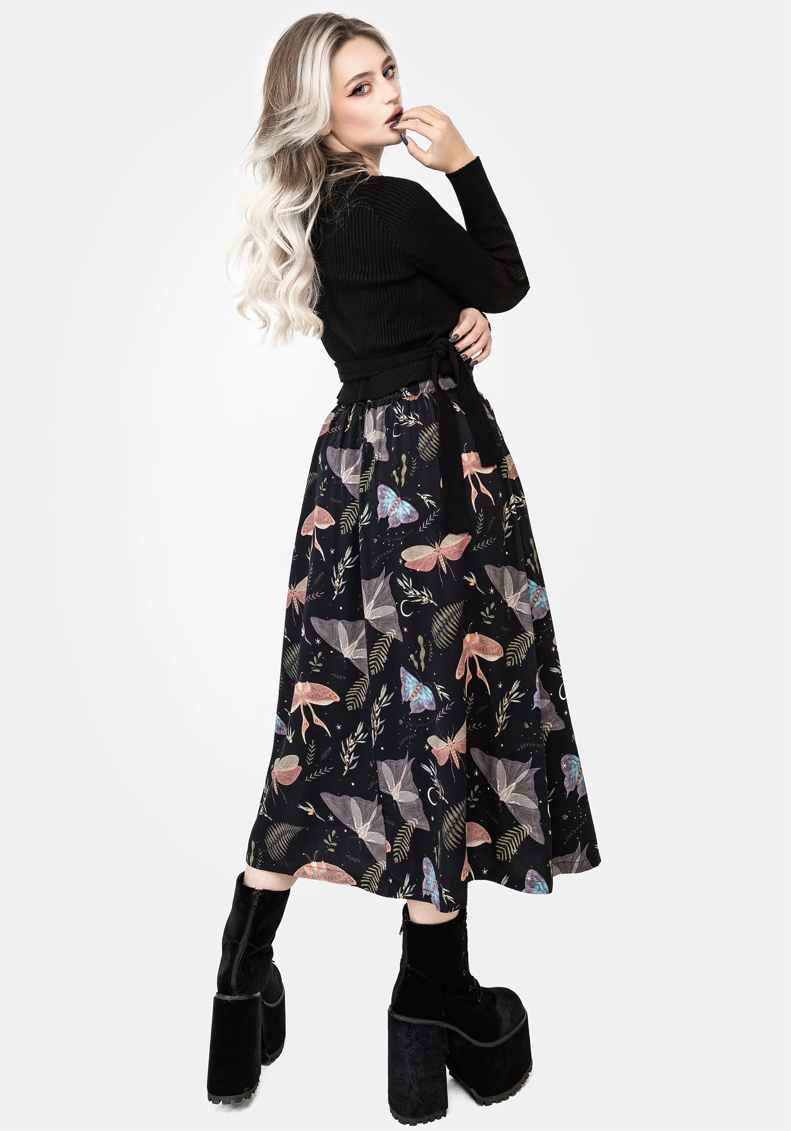 Relaxed Look Nightmoth Button Up Midi Skirt