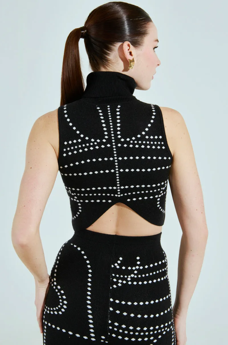 Quick Dry Fabric CROPPED DOTTED TURTLENECK SWEATER