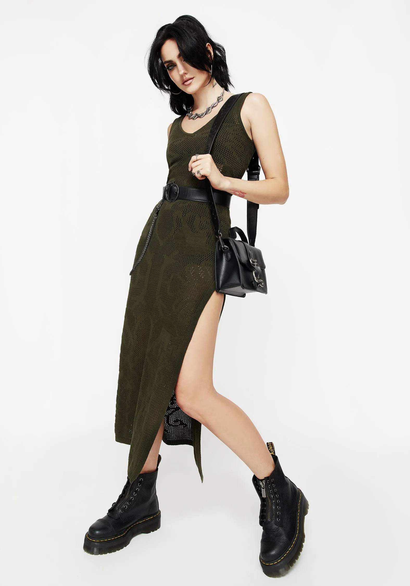 Tulip Jacquard Knit Cami Maxi Dress Comfortable event wear With its elegant lines this dress offers a sophisticated look that never goes out of fashion