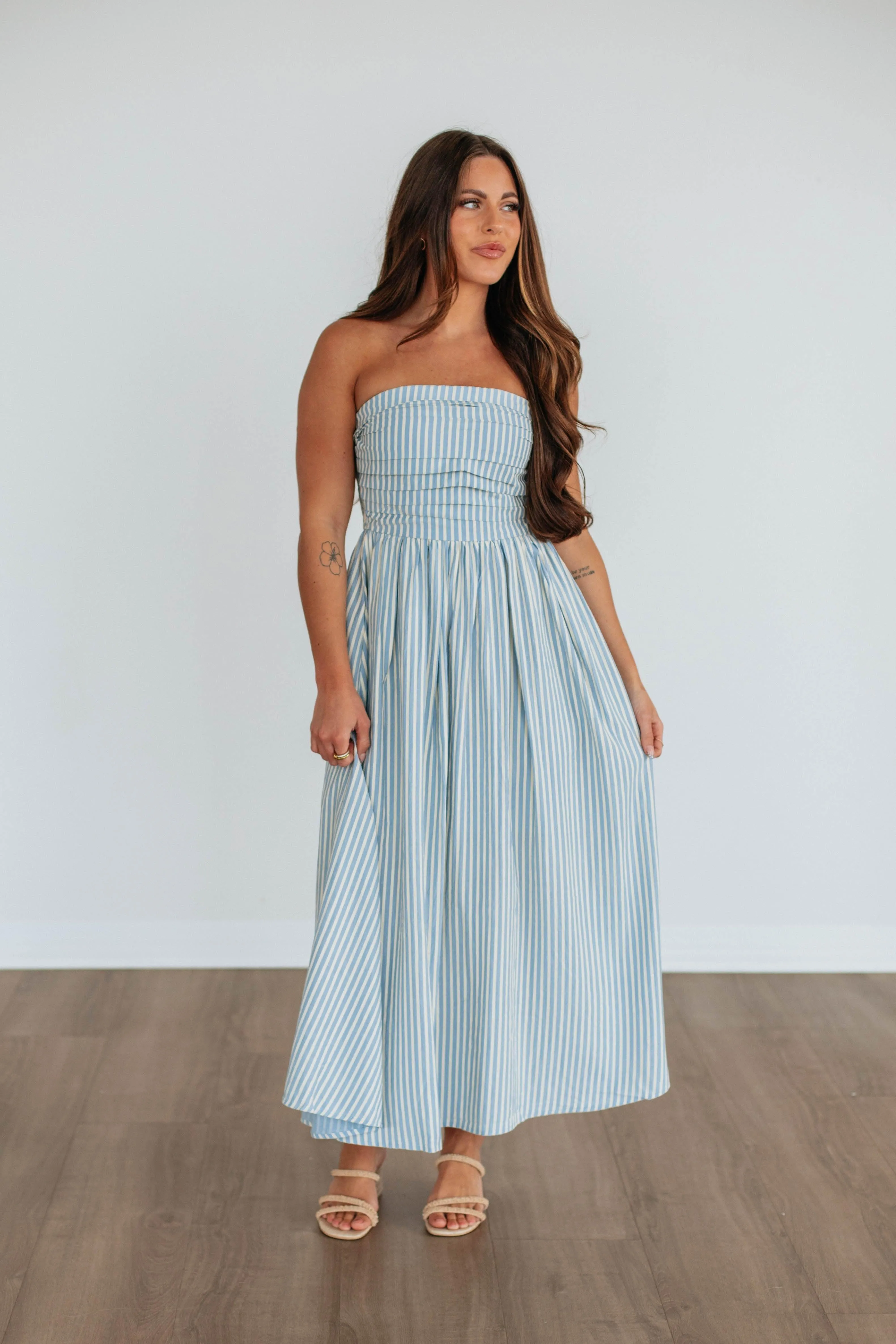 Tia Striped Dress - Powder Blue Elegant dress for brunch Floral Mood