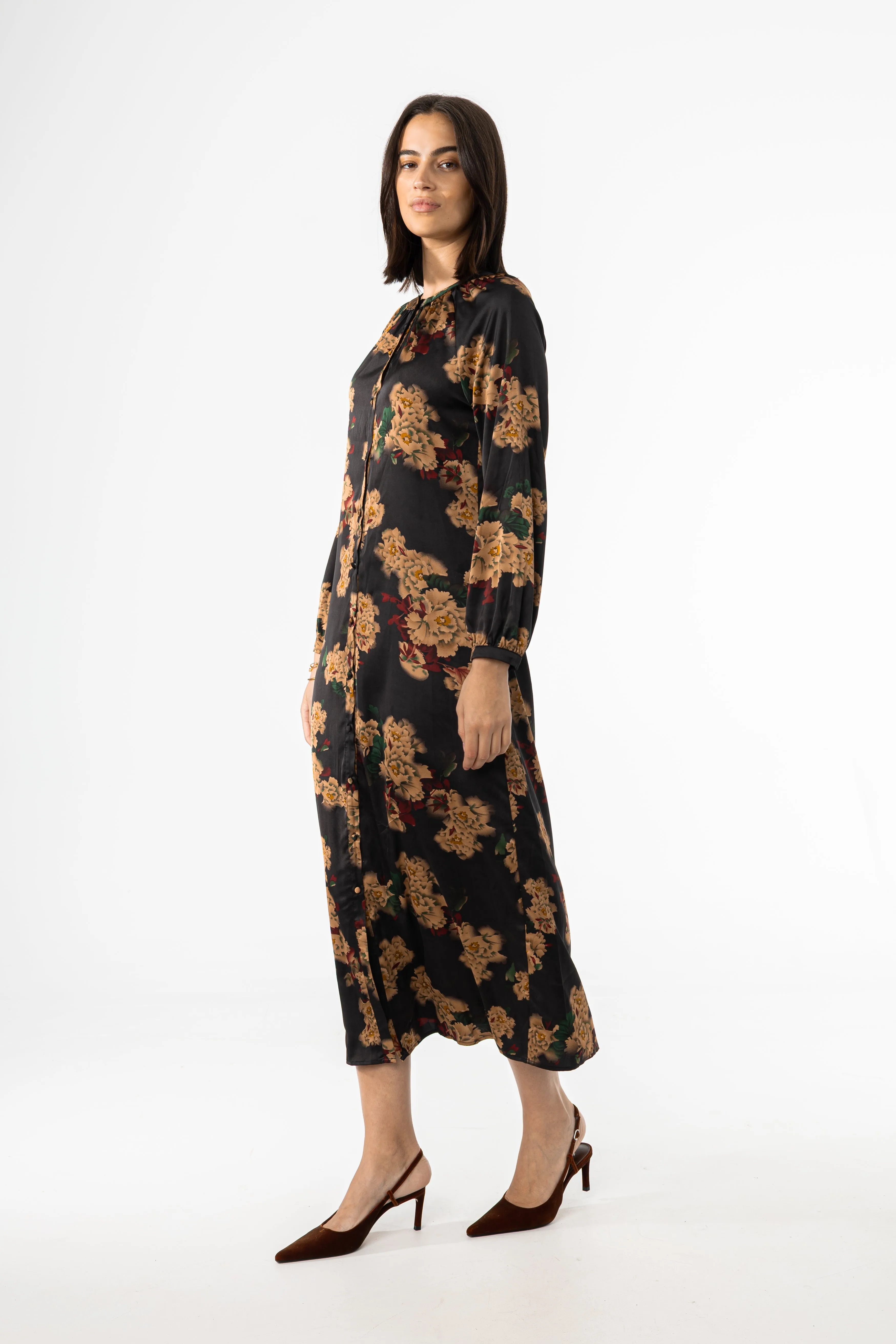ConvertibleStyle Black Multi Floral Printed Maxi Dress