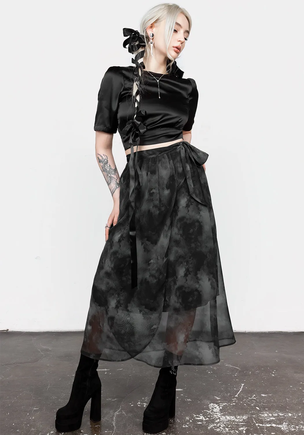 Subtle Look Lined interior Tempest Tie Waist Midaxi Skirt