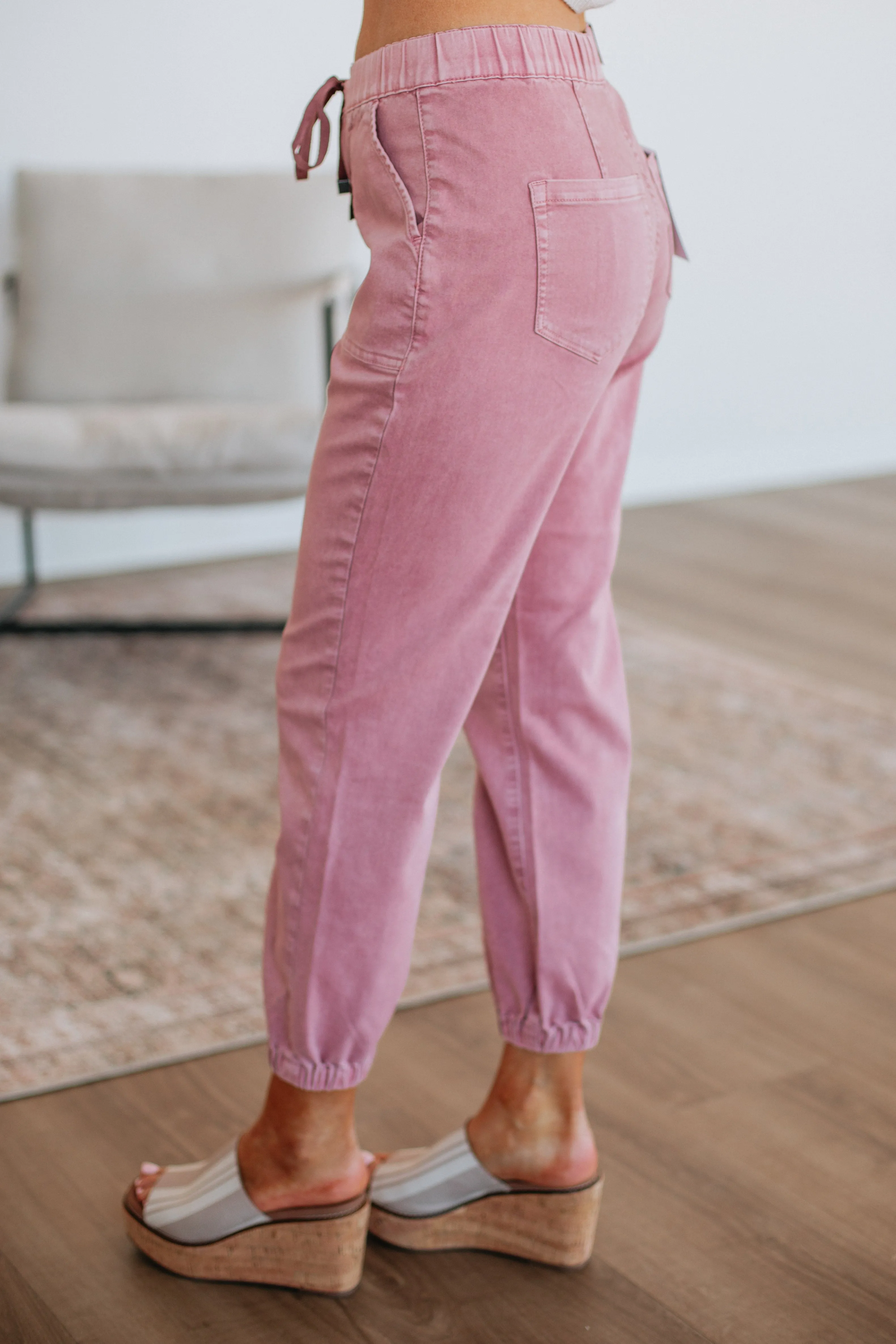 Drea Mica Joggers - Blush Antistatic