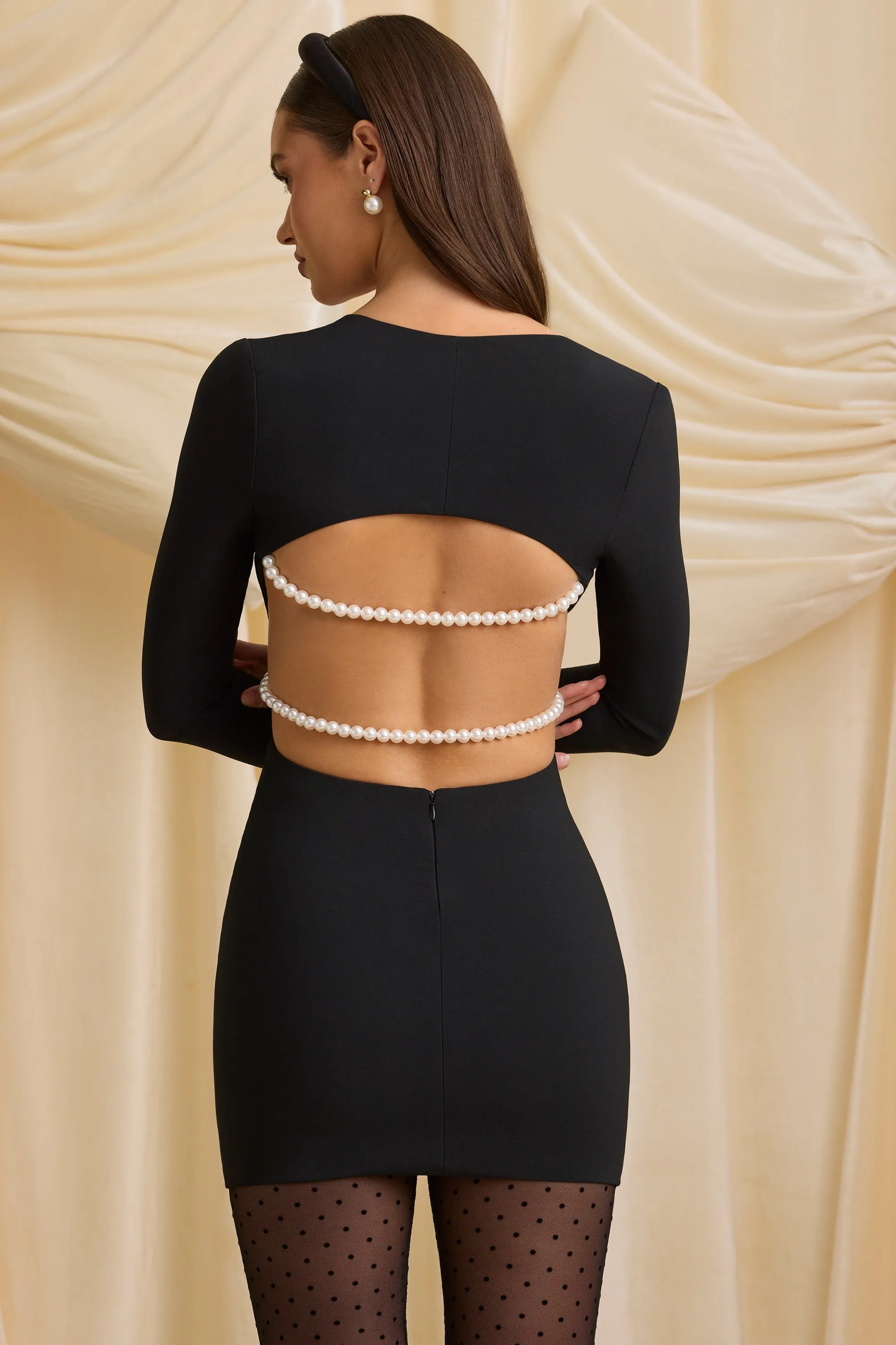 Pearl-Detail Cut-Out Mini Dress in Black Trend Warm Timeless playful piece
