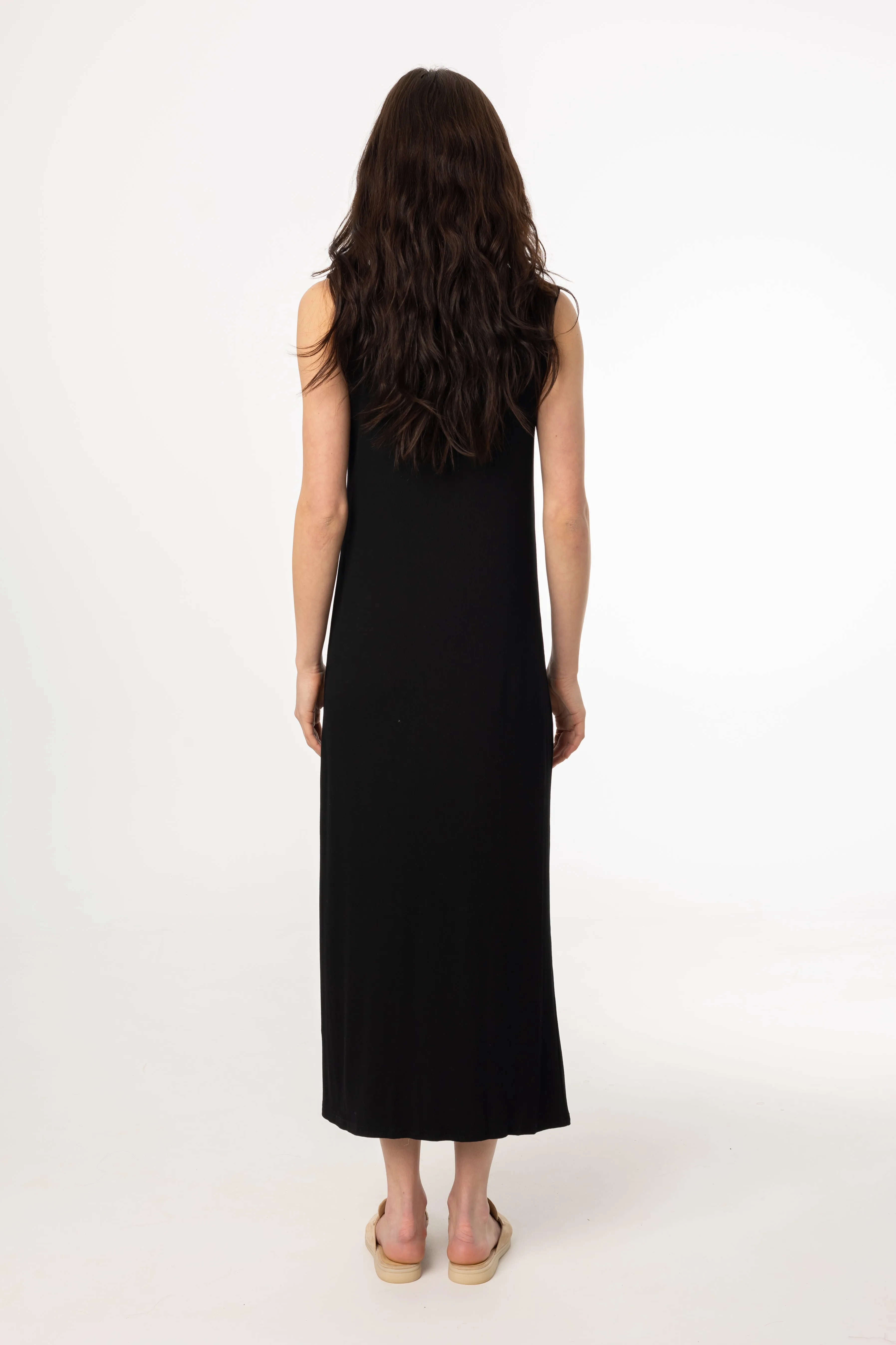 Black Ribbed Maxi Jumper AntiPilling Surface Shine Fit