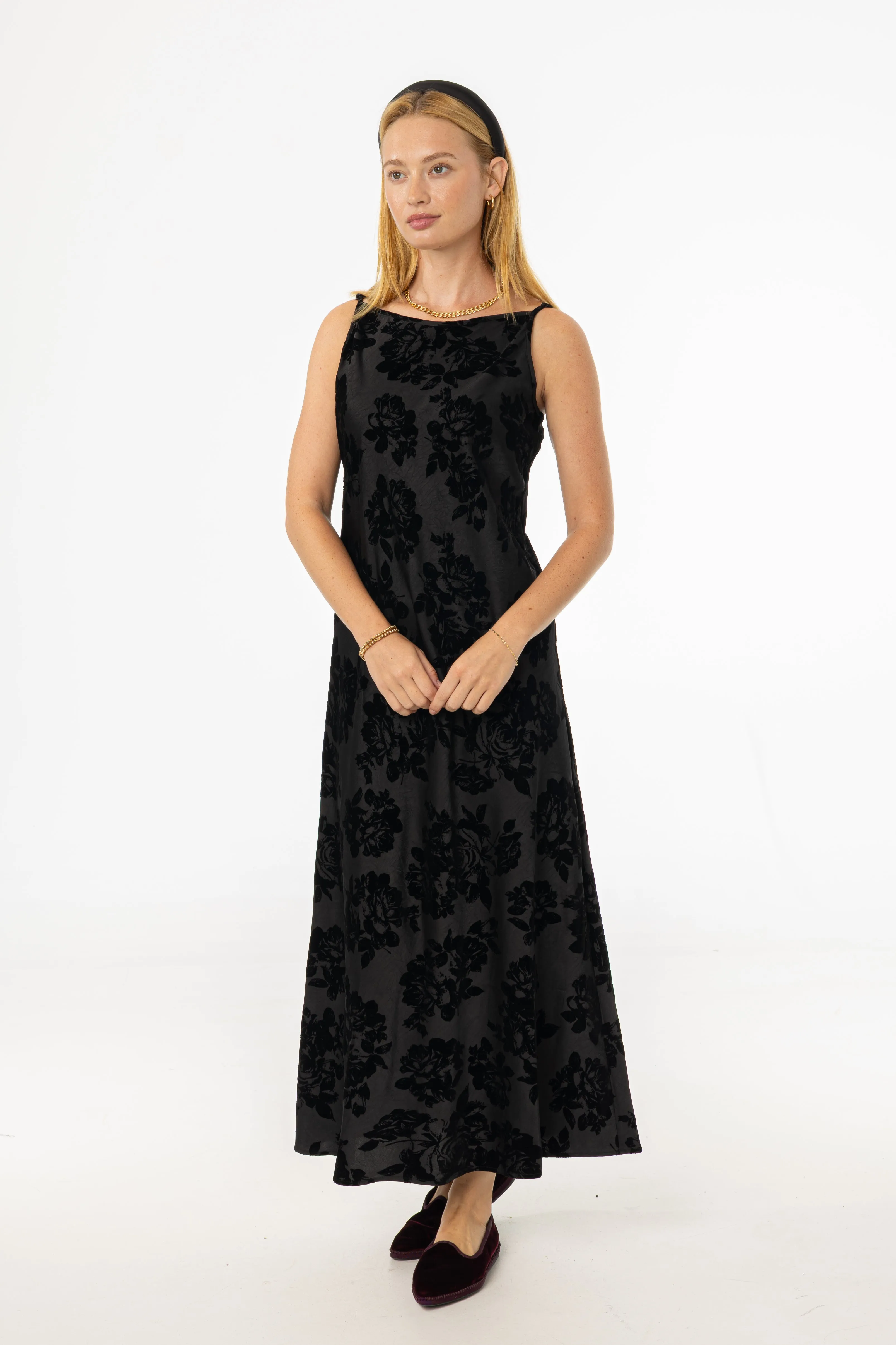 Regal Glow Black Flower Print Velvet Slip Jumper