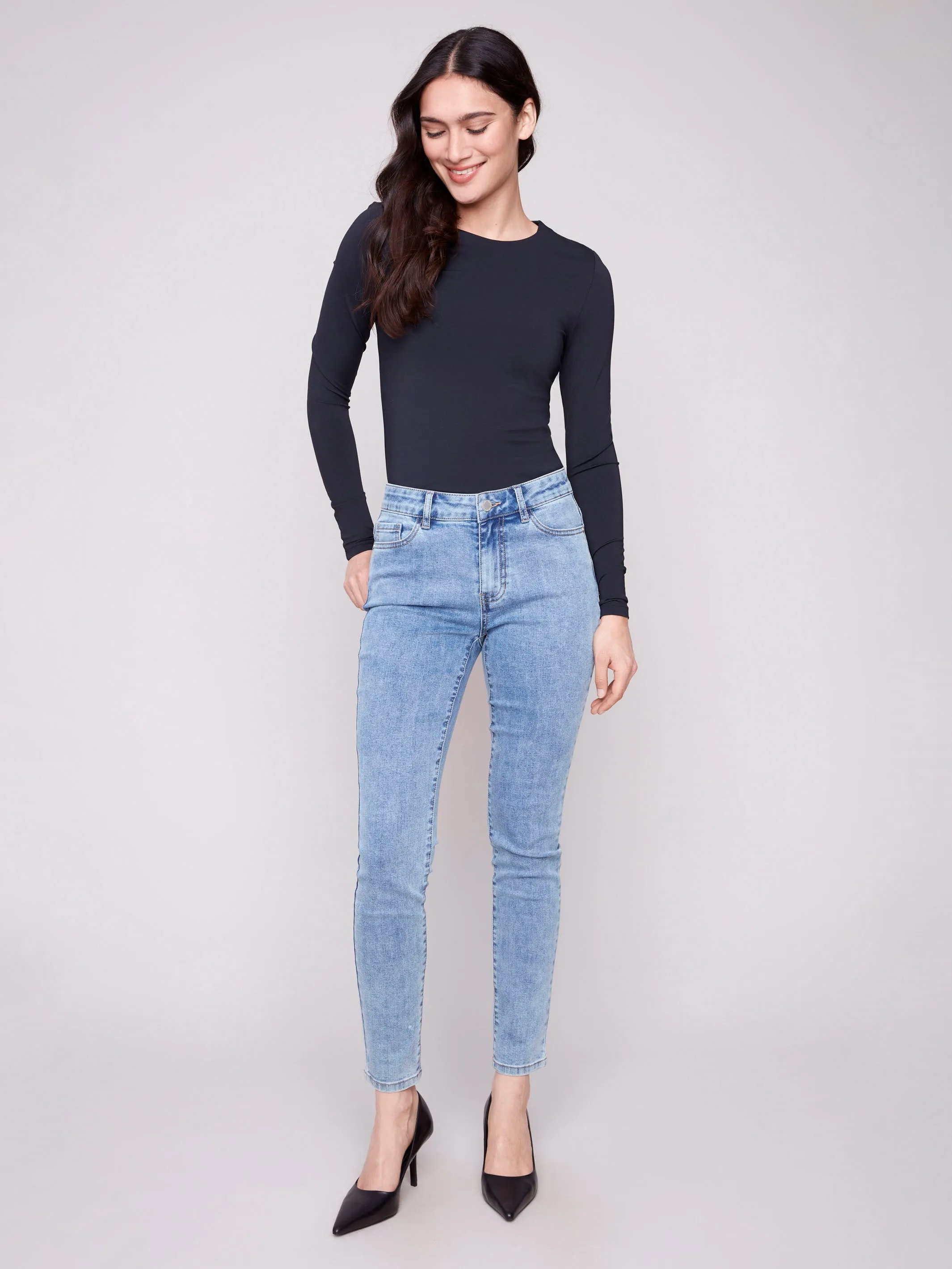 Carine Skinny Jeans - Light Blue Work Ready Earthy Colorfast Dyeing Method