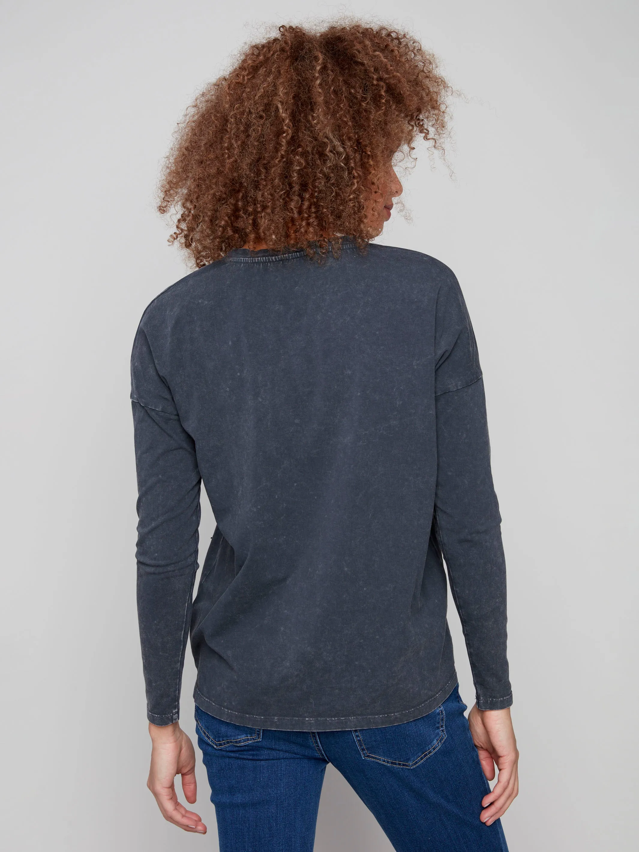 Hypoallergenic fabric Fashion Must-Have Beaded Vintage Wash V-Neck Knit Top - Charcoal