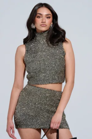 Shape - functional WRAPPED IN GOLD CROPPED MOCK NECK SWEATER
