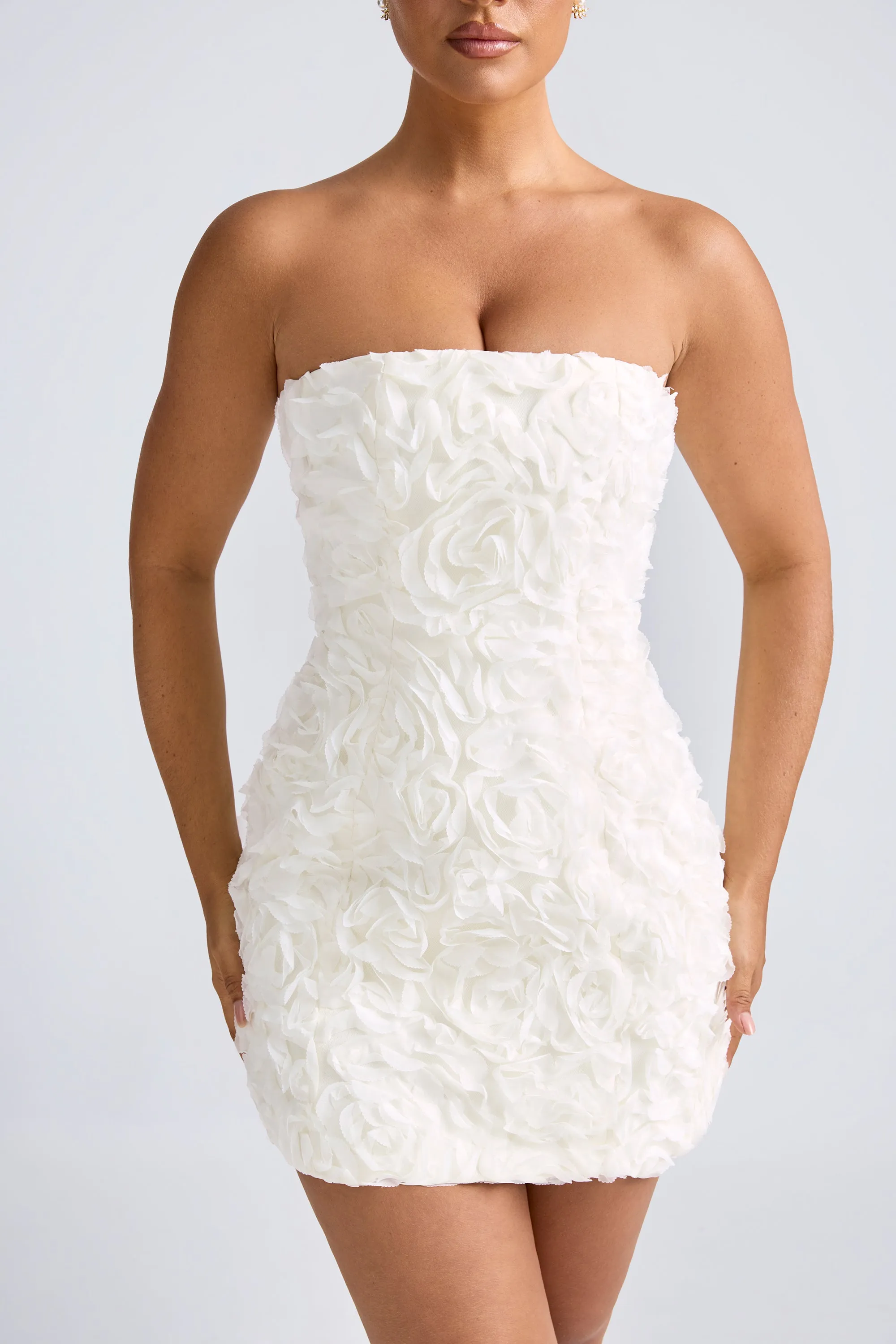 Elegant short silhouette Hypoallergenic fabric Floral-Appliqu?? Bandeau A-Line Mini Dress in White