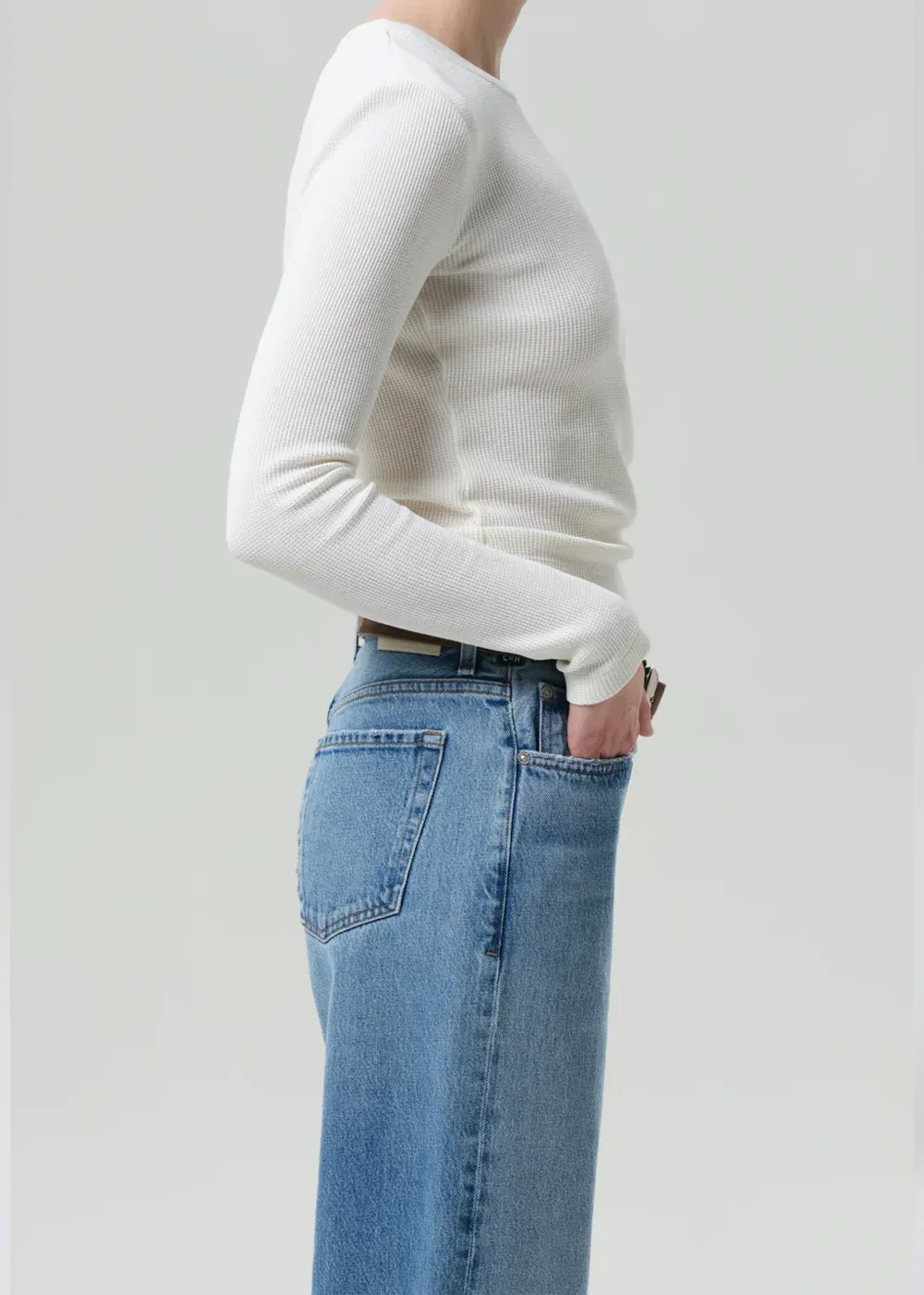 outdoor concert Pilar Waffle Crewneck T-Shirt