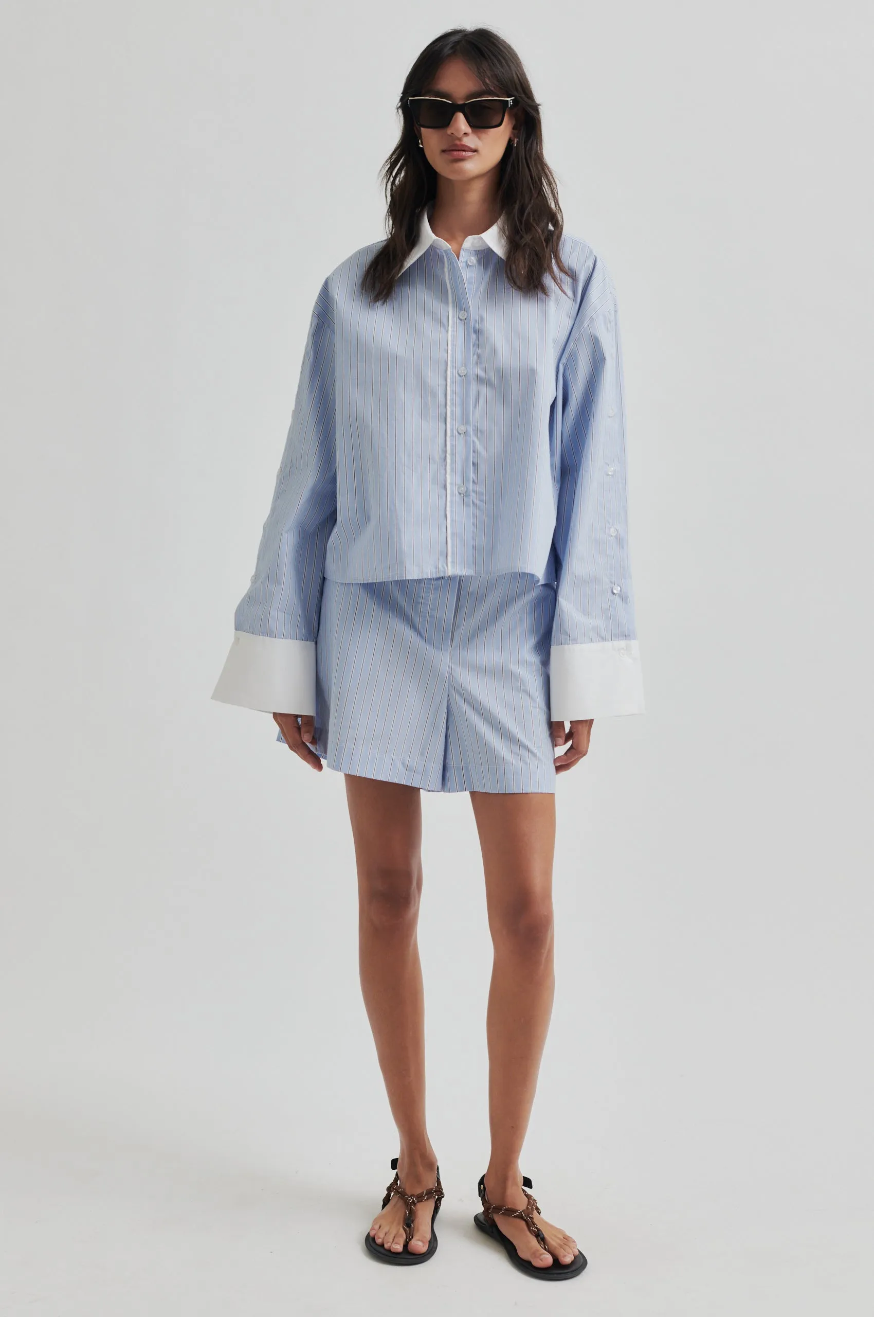 AI Core Wool Fit Alanis Shorts