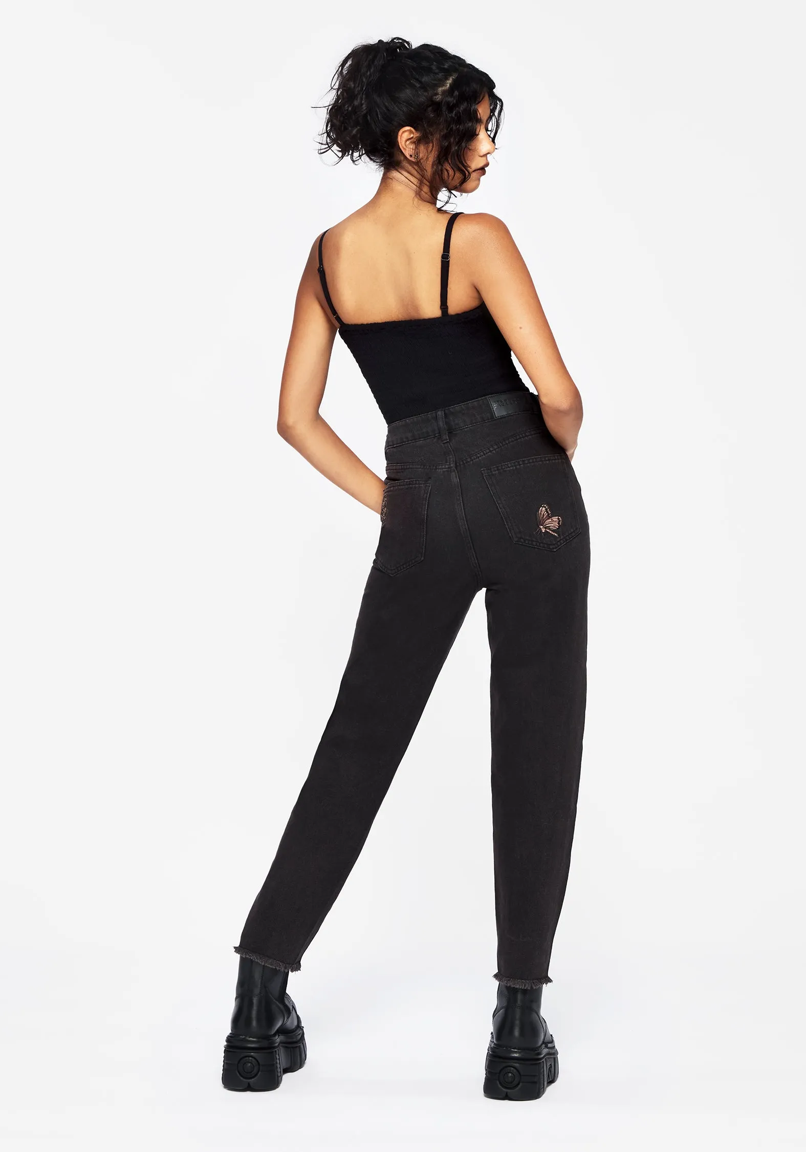 Timeless Match Valeria Floral Moth Embroidered Mom Jeans