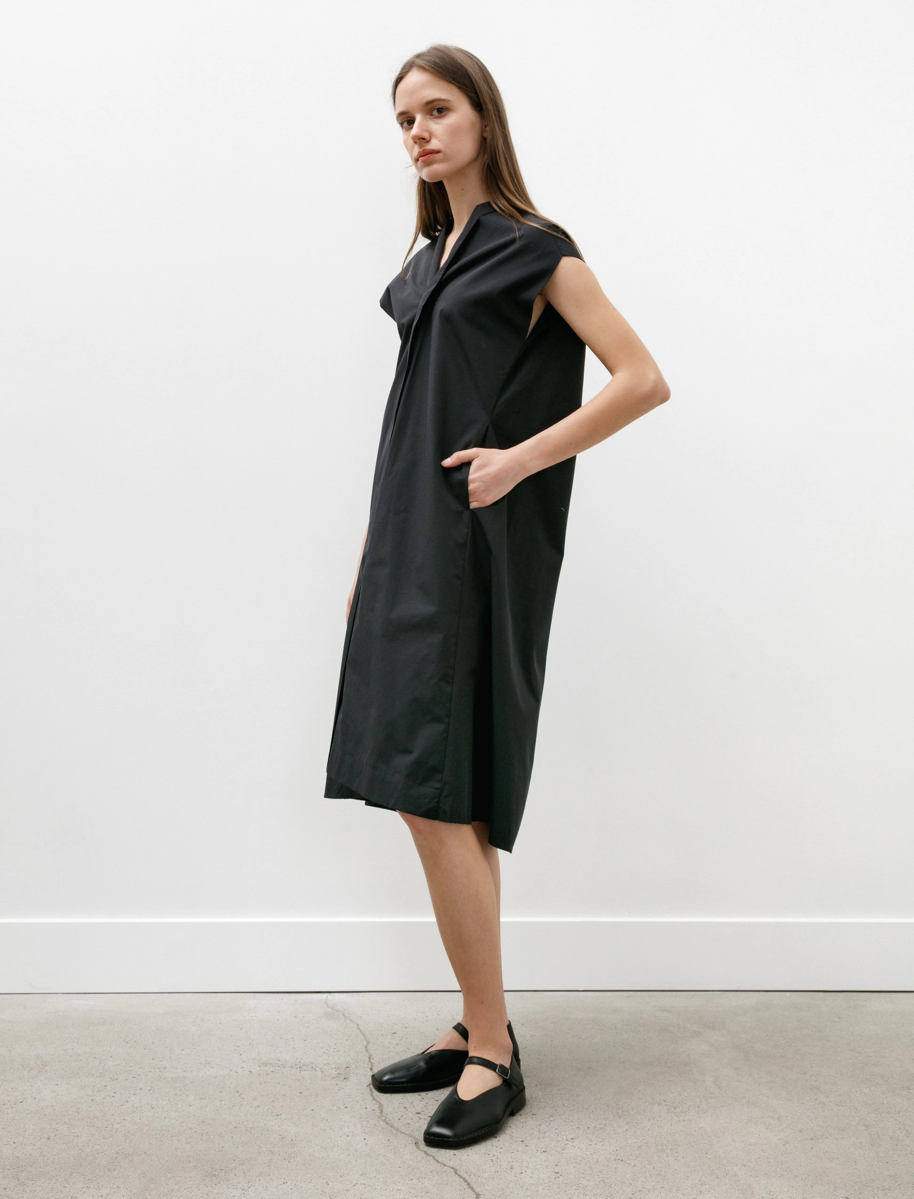 Dress Geometry Black Metro Edge