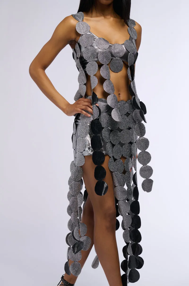 Soft Layer Bonded Seam Technology BENEATH THE SURFACE EMBELLISHED SLEEVELESS TOP