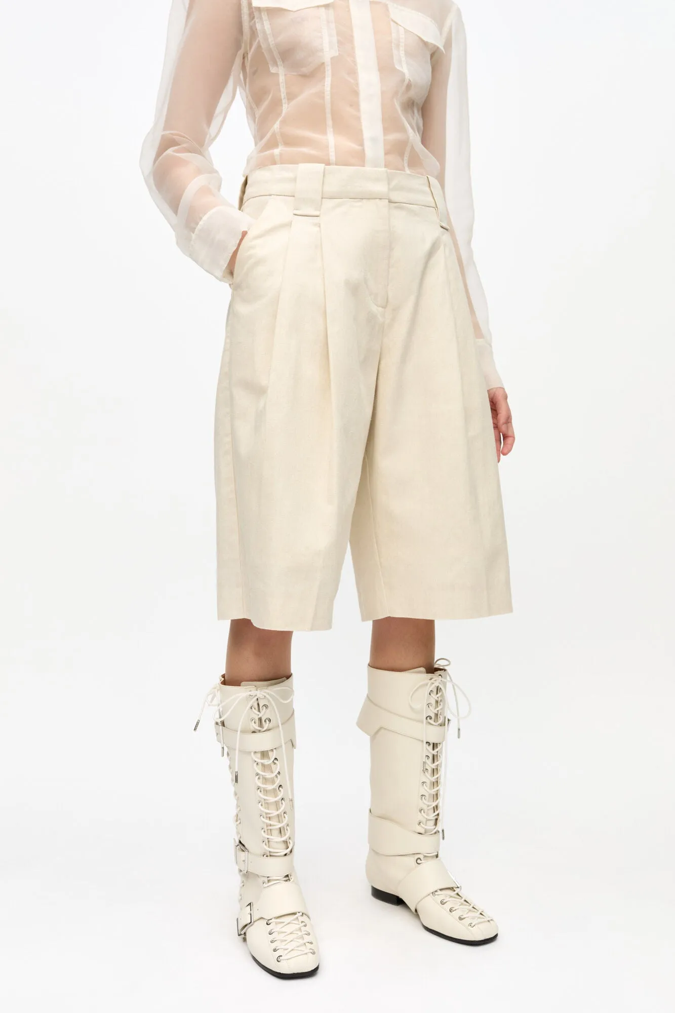 Day Out Stretchable Cotton Melange Tailoring Wide Shorts