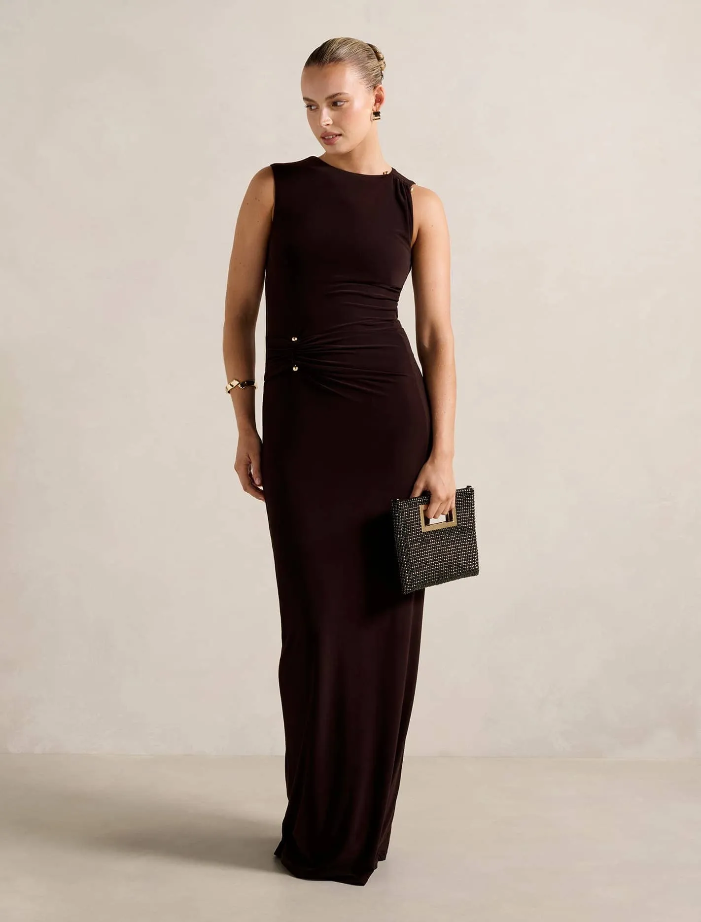 Easy-to-wear long dress Jess Hardware Bodycon Maxi Dress