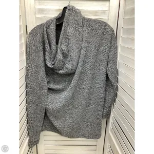 Sweatshirt Hoodie By Lou And Grey In Grey, Size: S Regal Glow Timeless Look