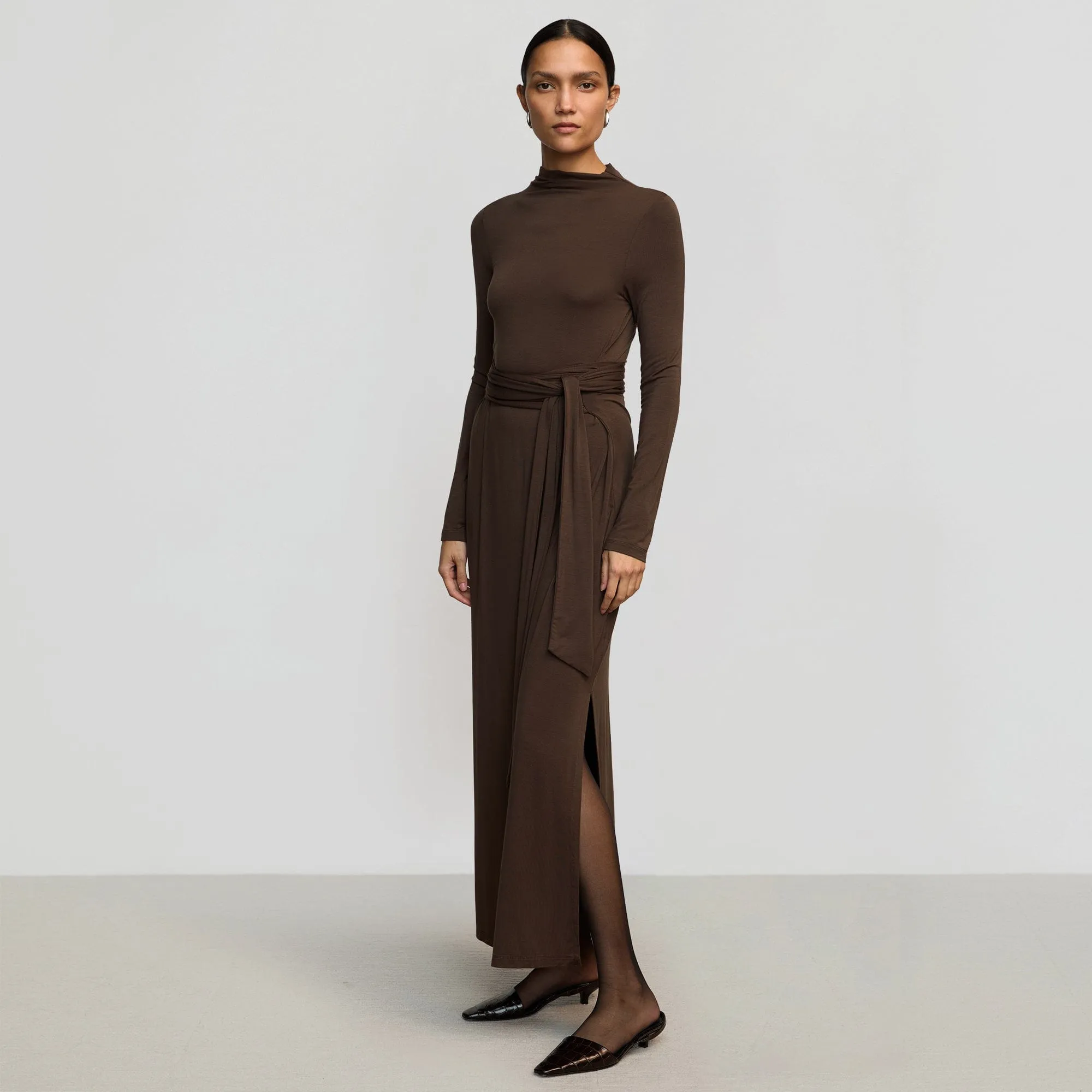 Rain Fit Vero Tie-Front Long-Sleeve Dress