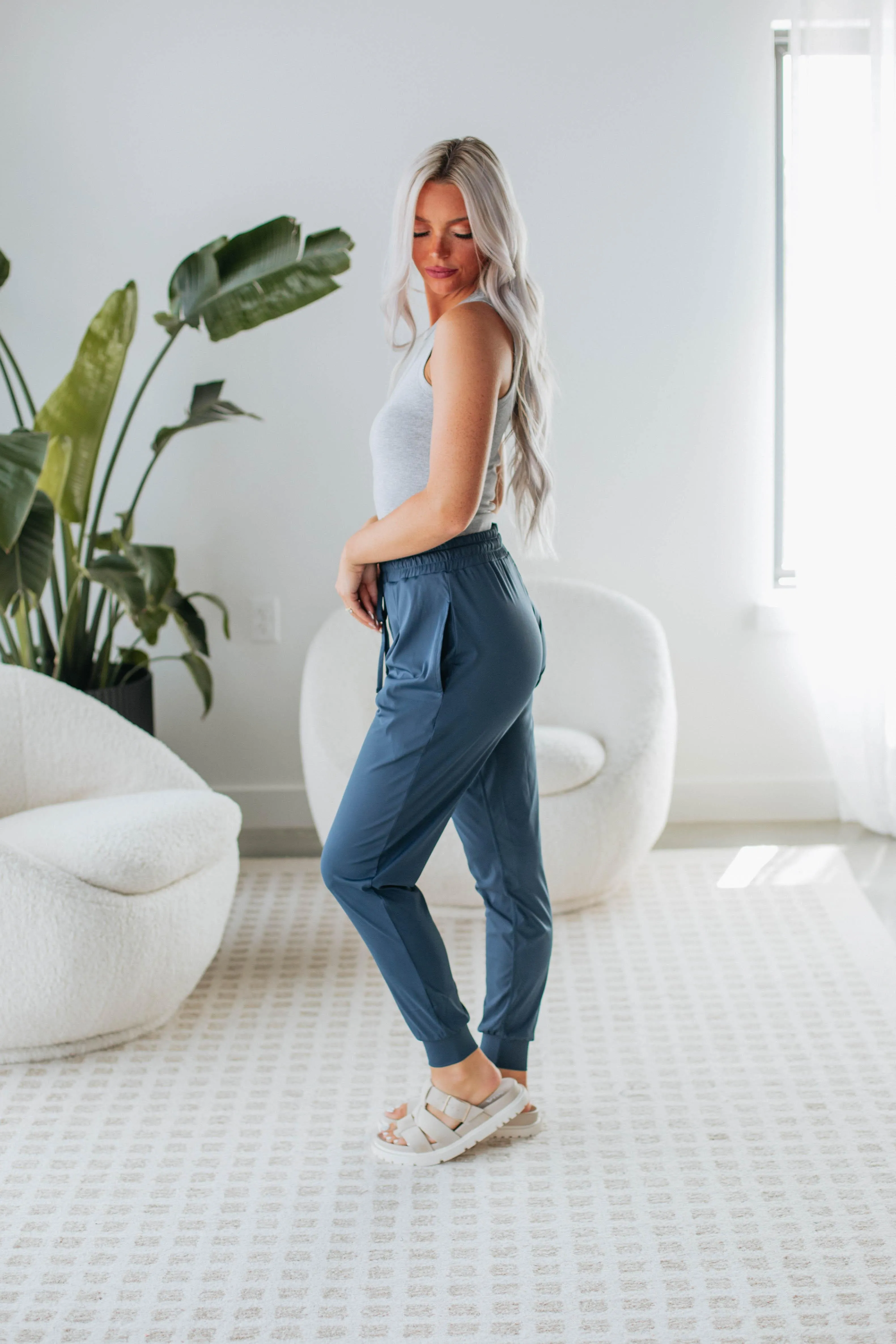 Brent Active Joggers - Midnight LayeredConstruction VersatileStyle