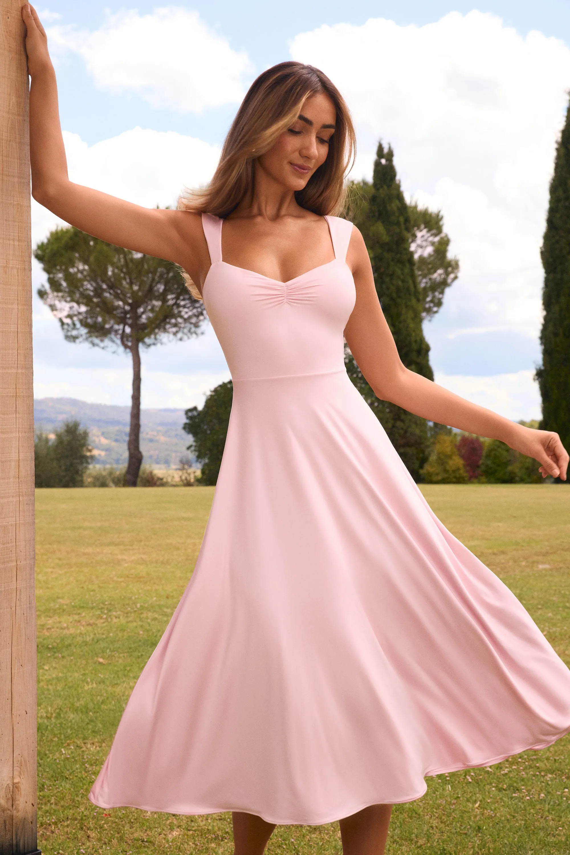 Sweetheart-Neck Ruched Midaxi Dress in Blush Clean Fit Timeless Fashion