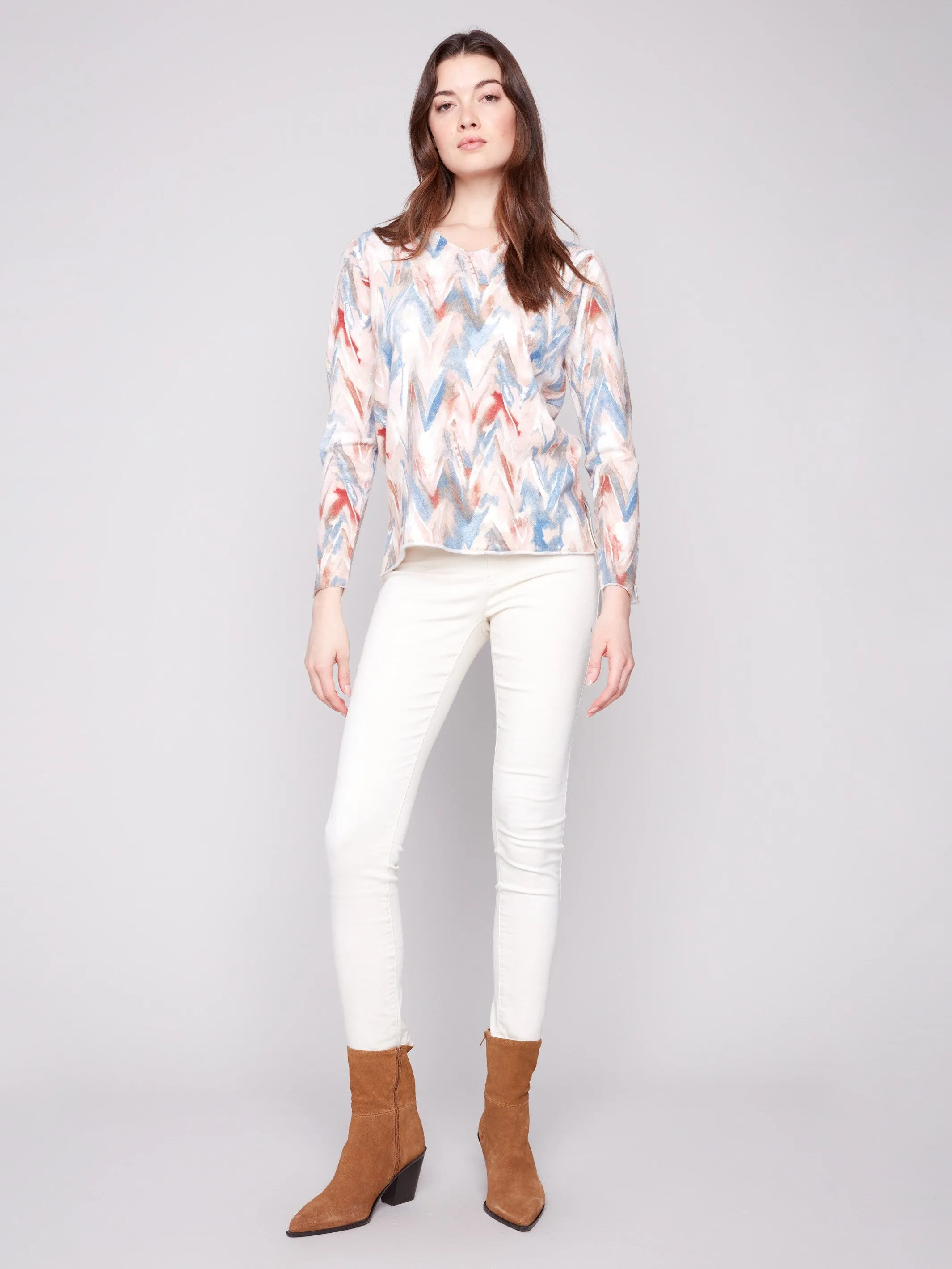 Printed V-Neck Sweater - Chevron Casual Knit Style