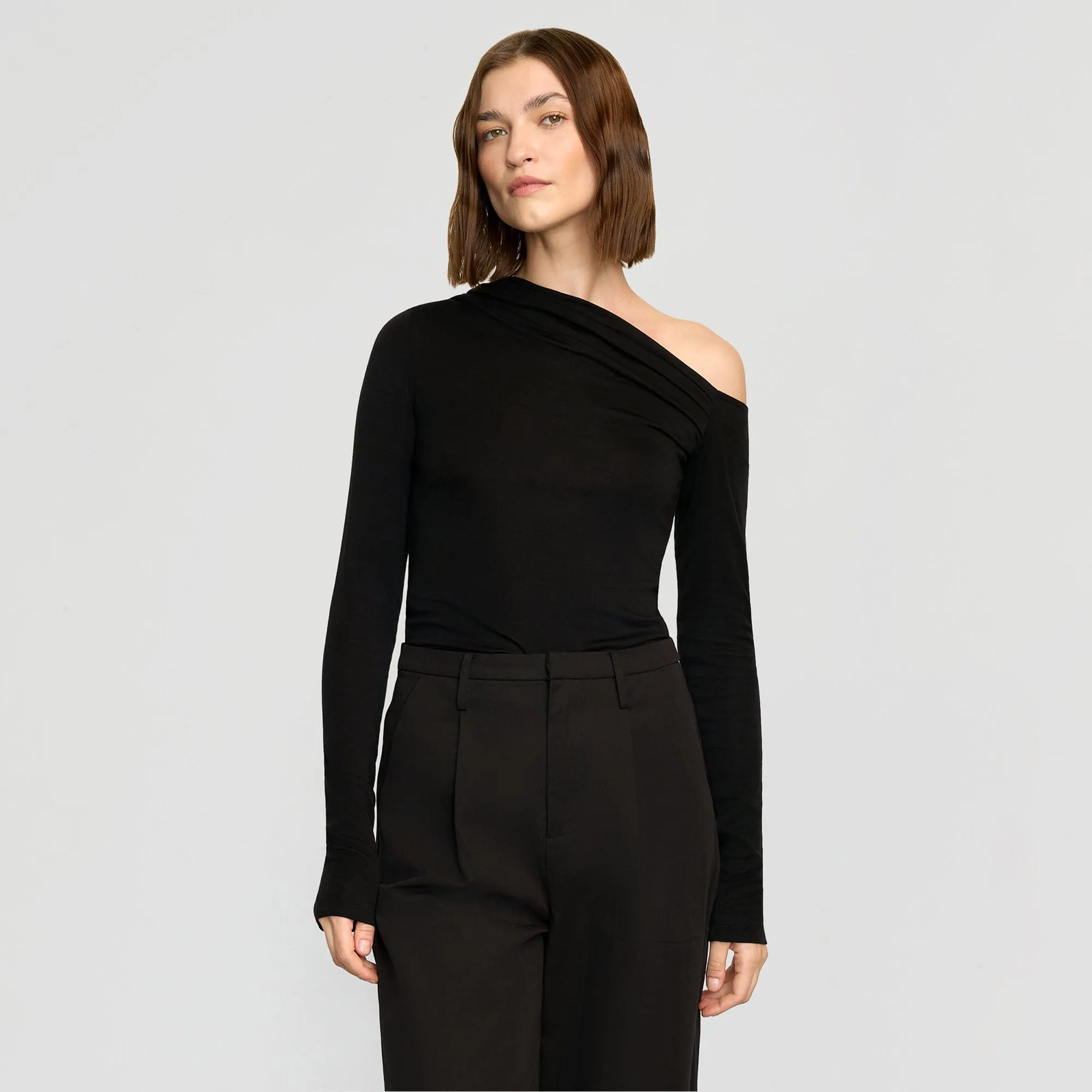 Autumn coziness Comfort Fit Ayra Tencel-Wool Off-Shoulder Tee
