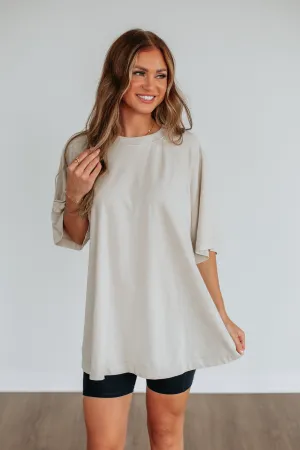 Skylen Oversized Tee - Natural Stylish and Easygoing