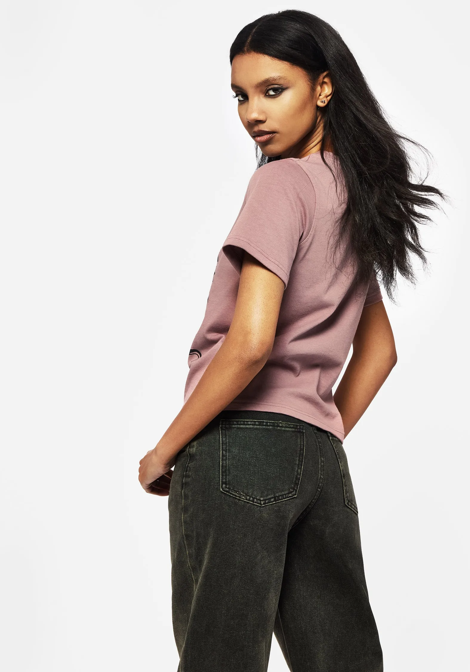 Requiem Graphic Print T-Shirt Heathered Fabric Modern Layering