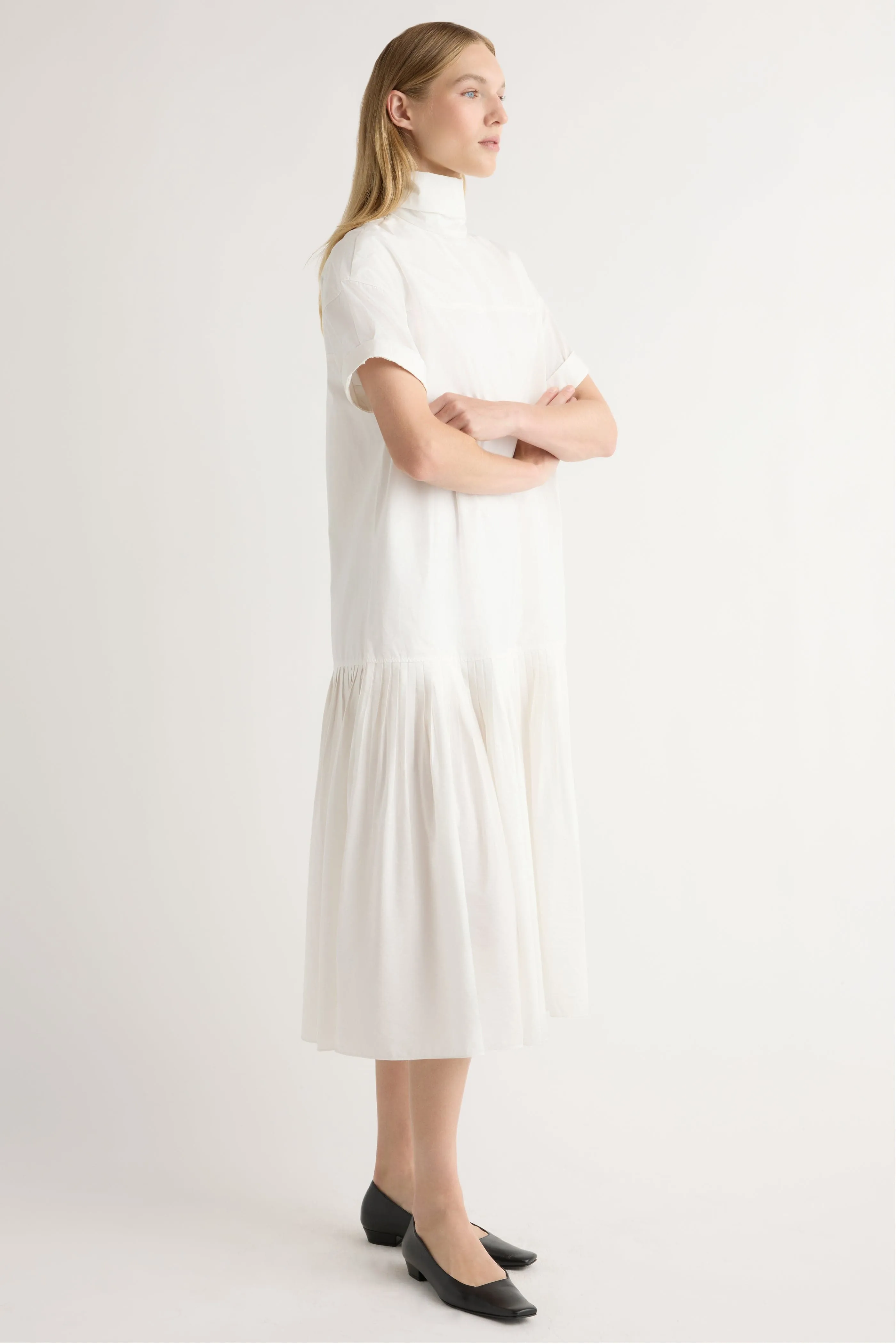Babba Shirred Scarf-Neck Dress Saga Vibe Sharp Line