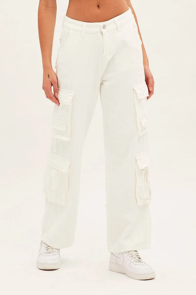 Mid-rise fit White Wide Leg Cargo Pants