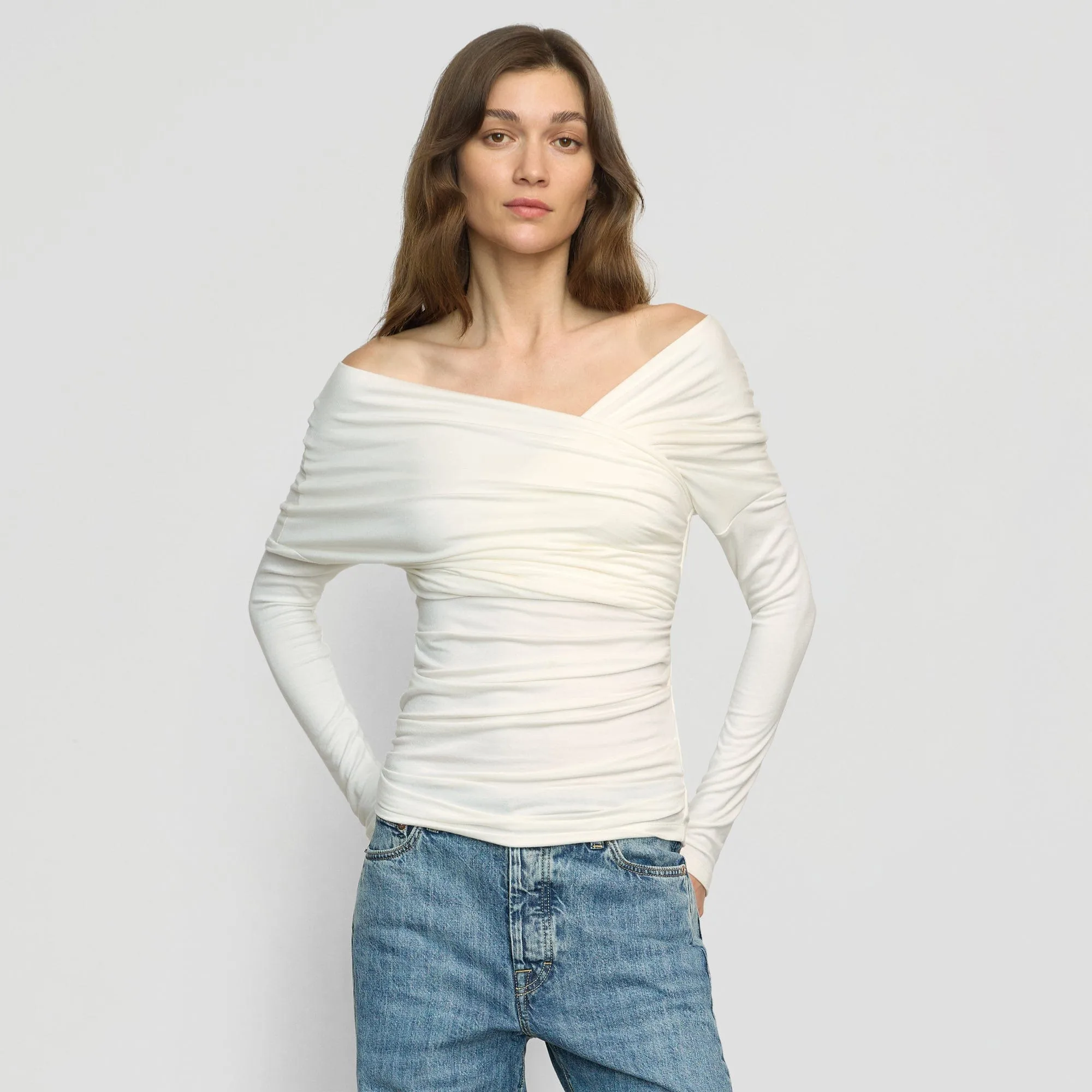 Flexible Neckline Urban Casual Theresa Ruched Off-Shoulder Long-Sleeve Tee