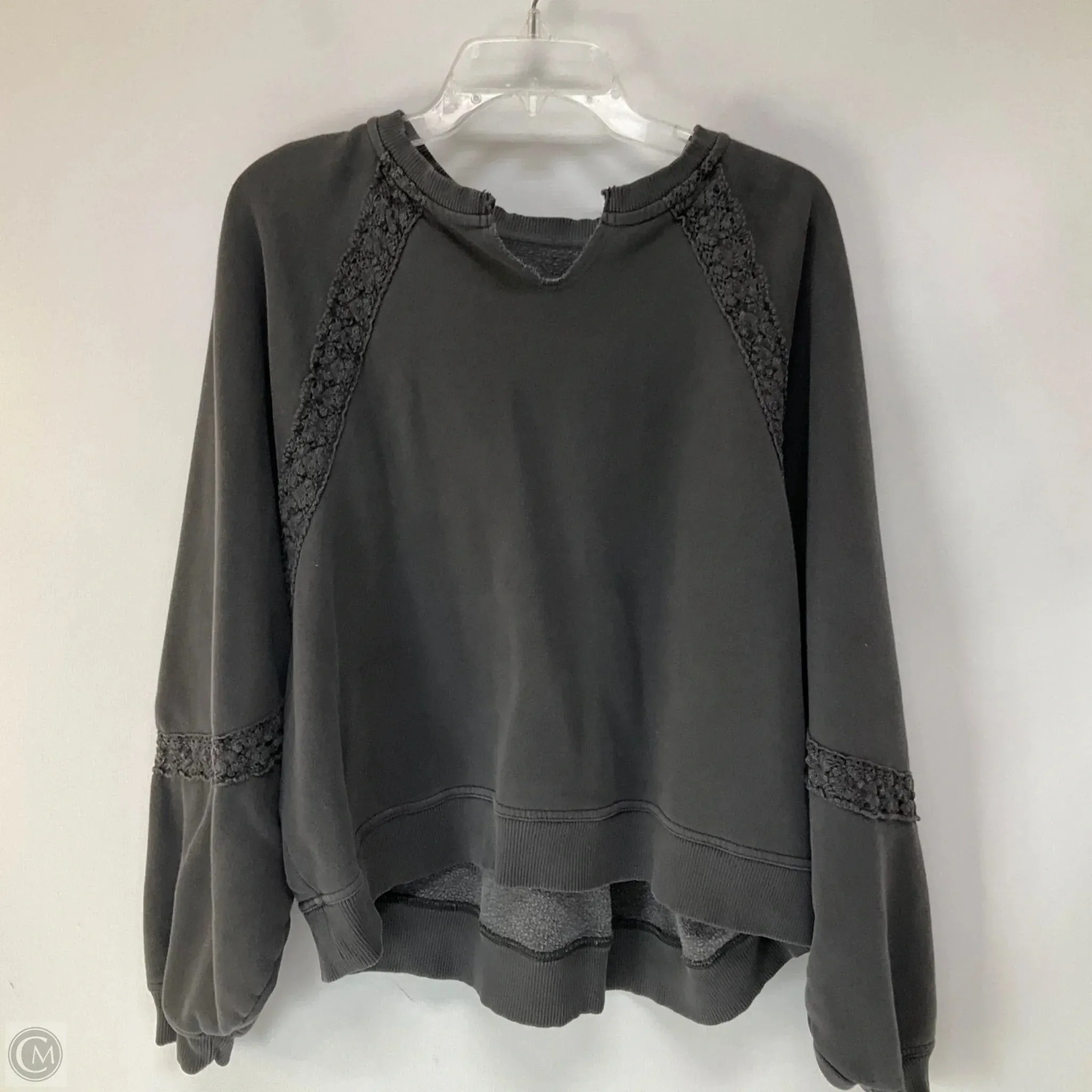 Sweatshirt Crewneck By Aerie In Grey, Size: M OdorControlTech Warm Gloves