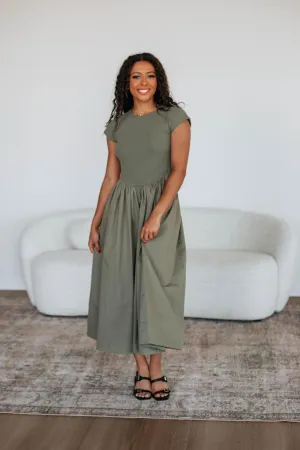 Sophisticated Fit Gezabelle Dress
