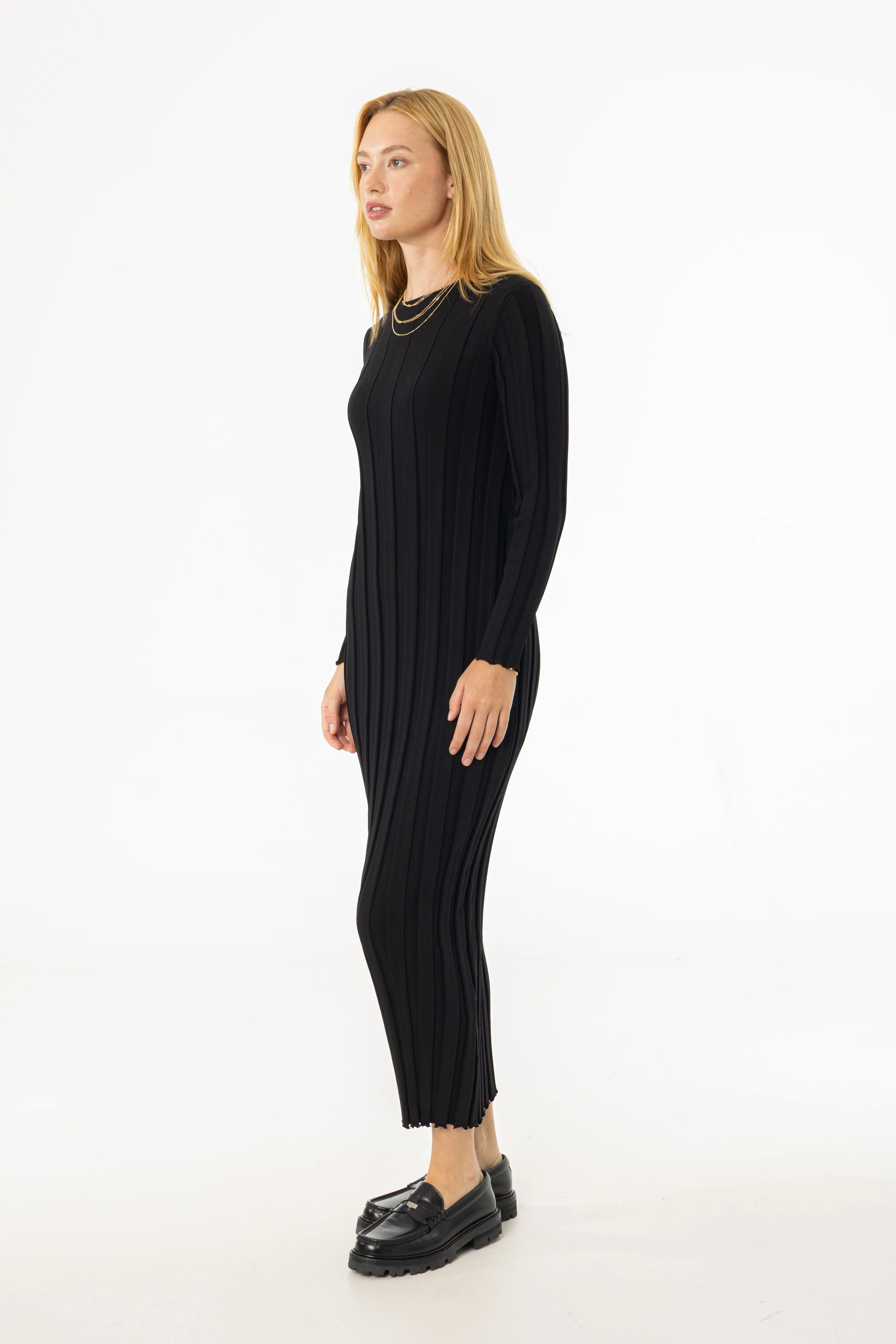 BuiltIn Grip Black Wide Ribbed Maxi Dress