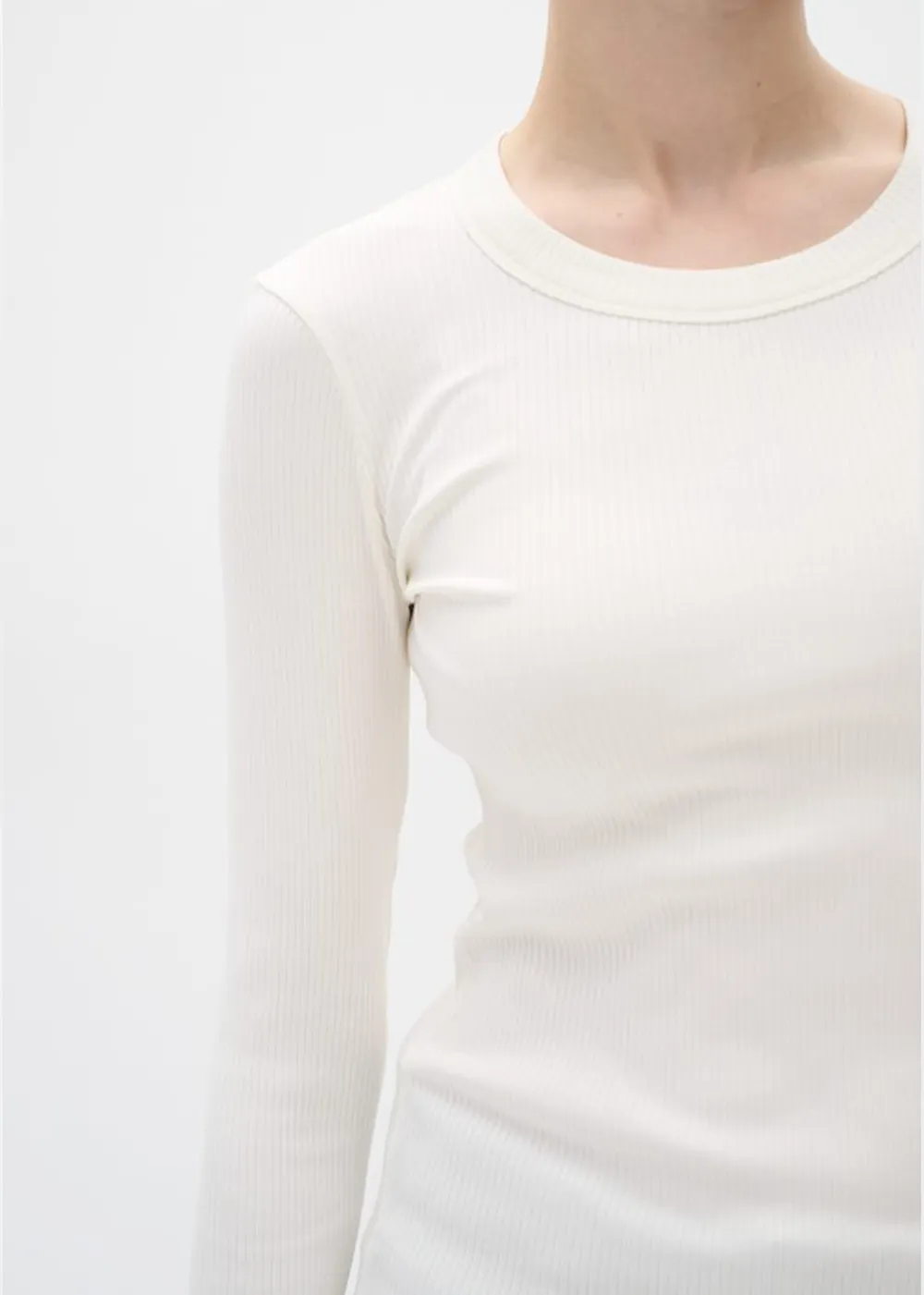 Bold colors On-the-Go Comfort Dagna Long Sleeve T-Shirt