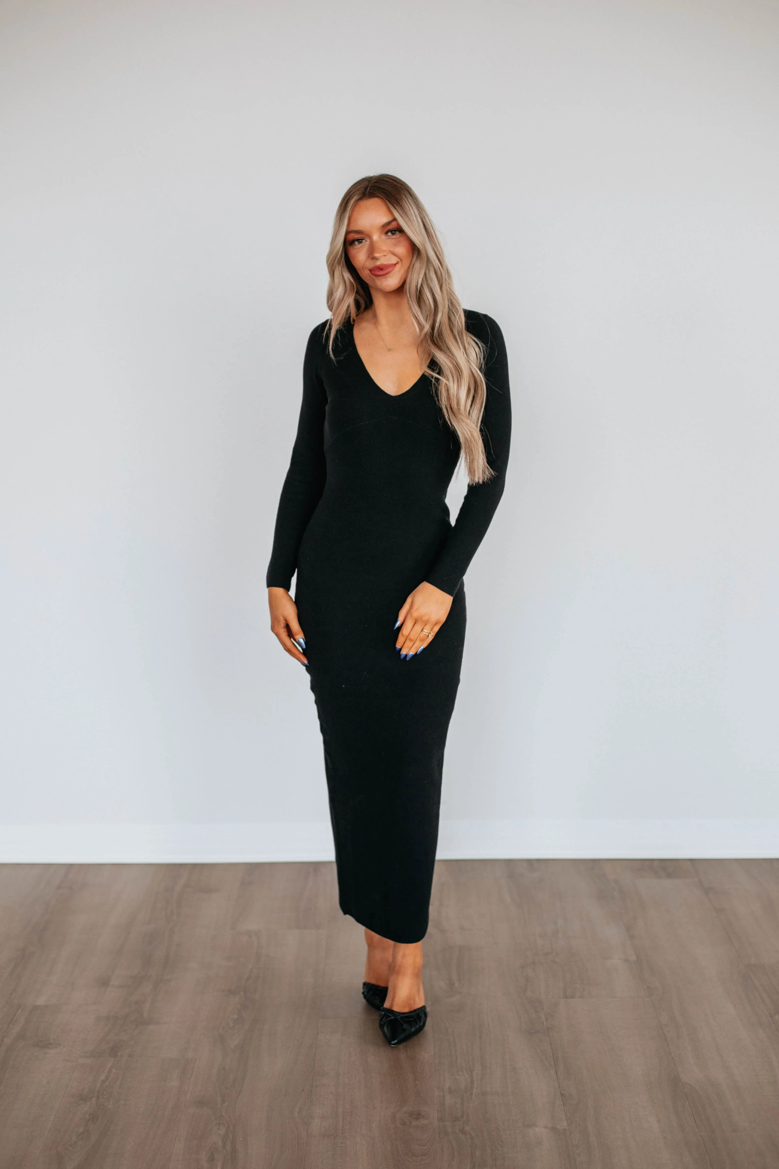 Alexandra Maxi Dress Elegant maxi dress for wedding Happy Vibe