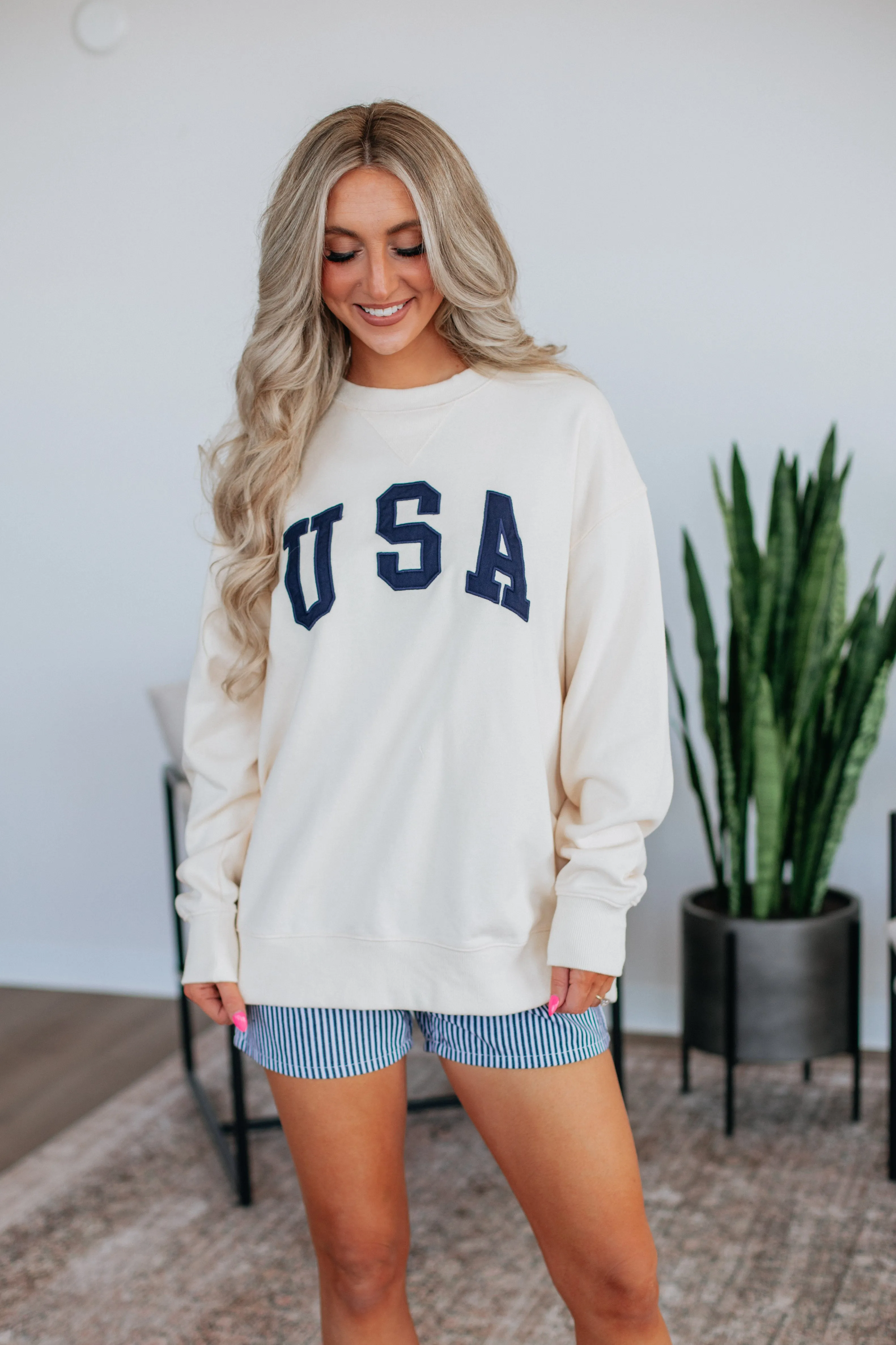 hip look Dempsey Striped Denim Shorts - Navy Mix