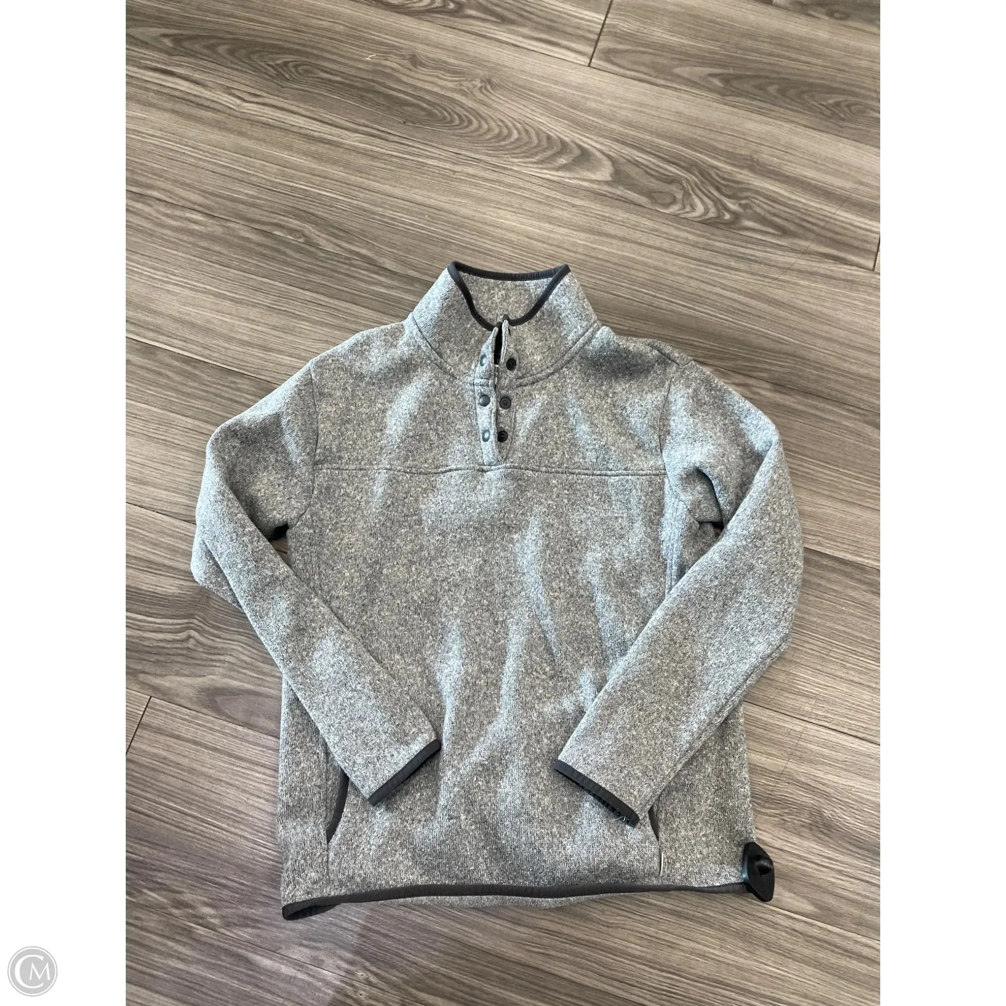 Fairy Touch Photo Glam Sweatshirt Collar By Eddie Bauer In Grey, Size: M