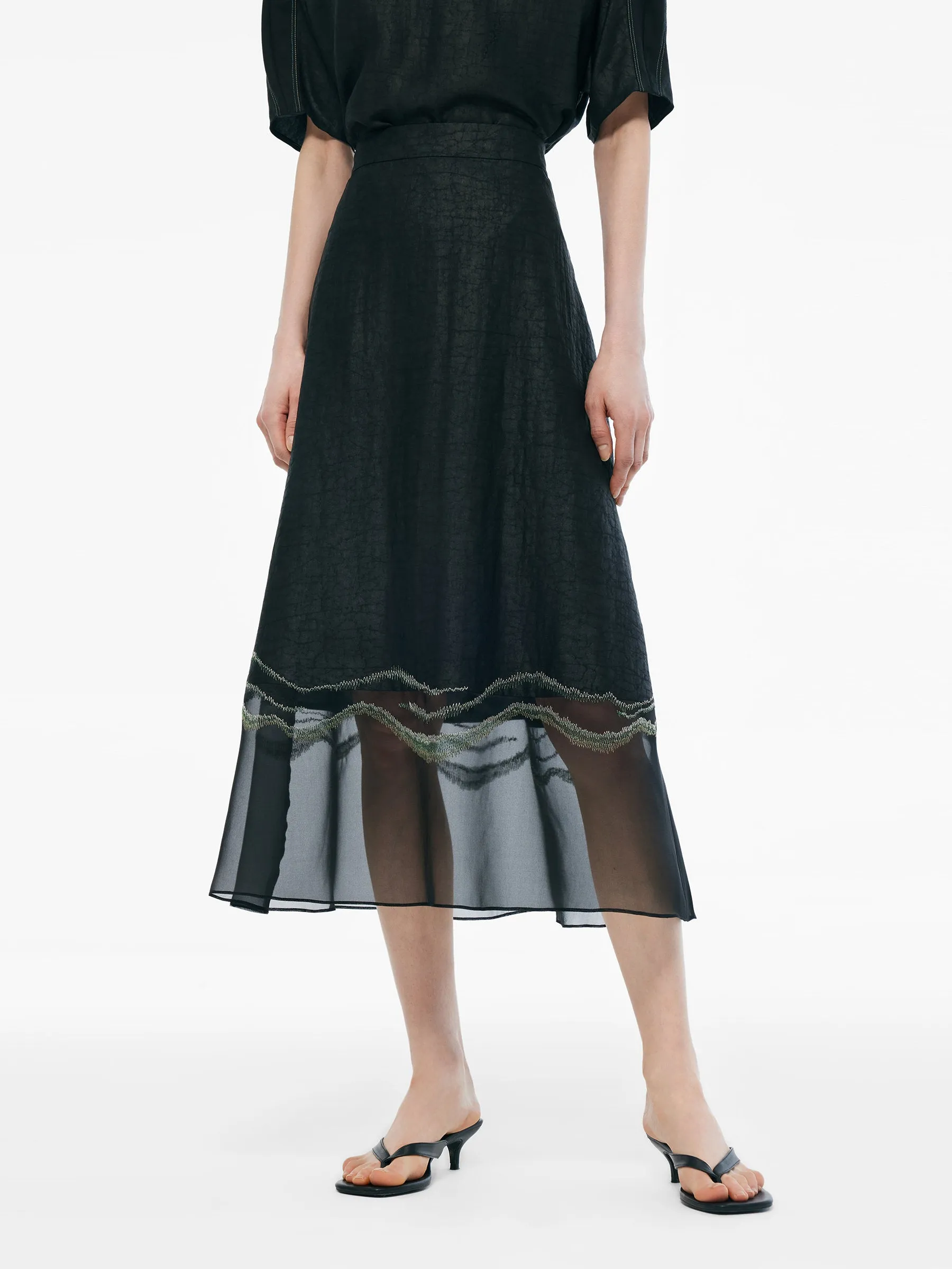 18MM Xiang Yun Silk Women Embroidered Skirt Moisture Wicking Textile