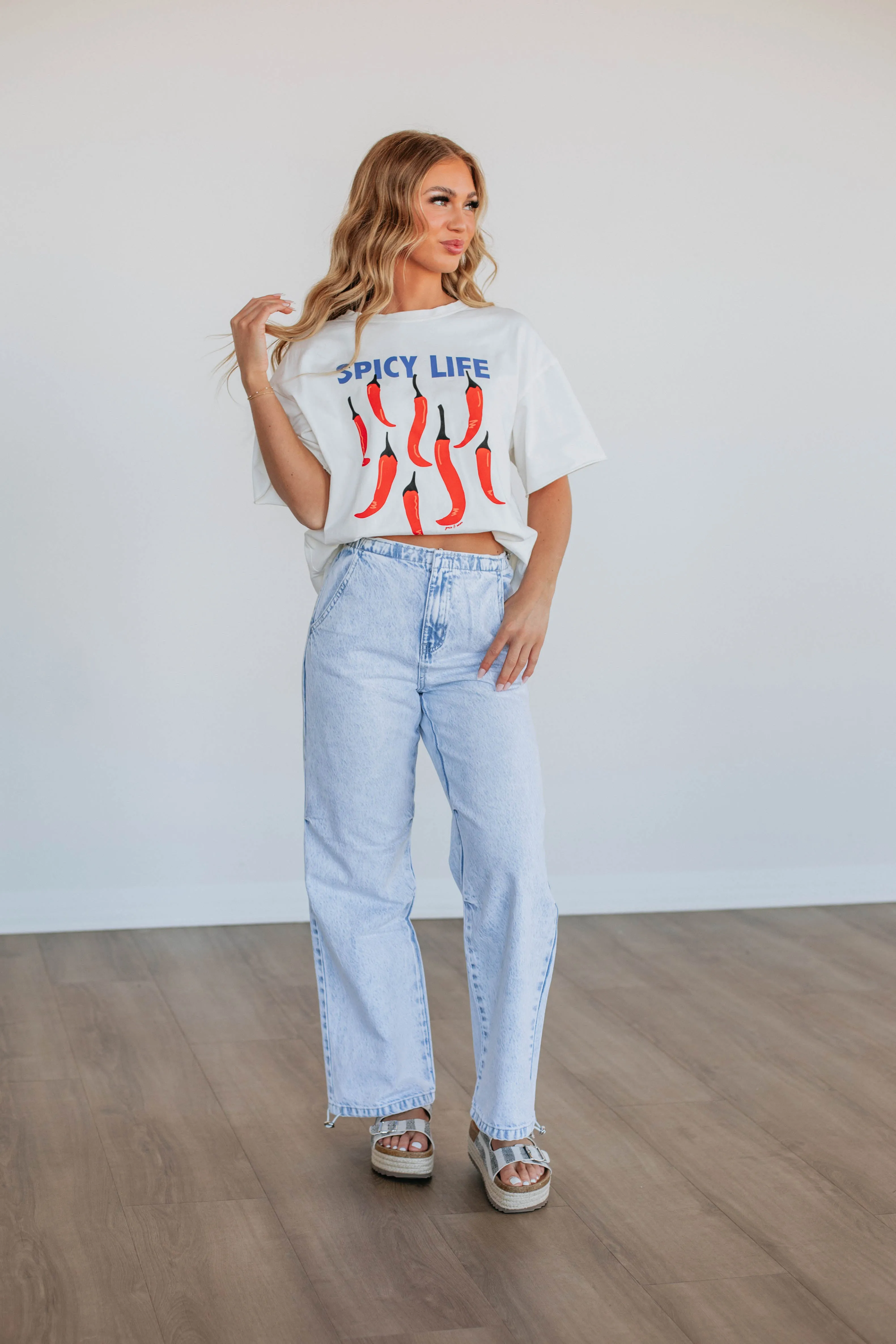 V-Neck Linen blend Spicy Life Graphic Tee
