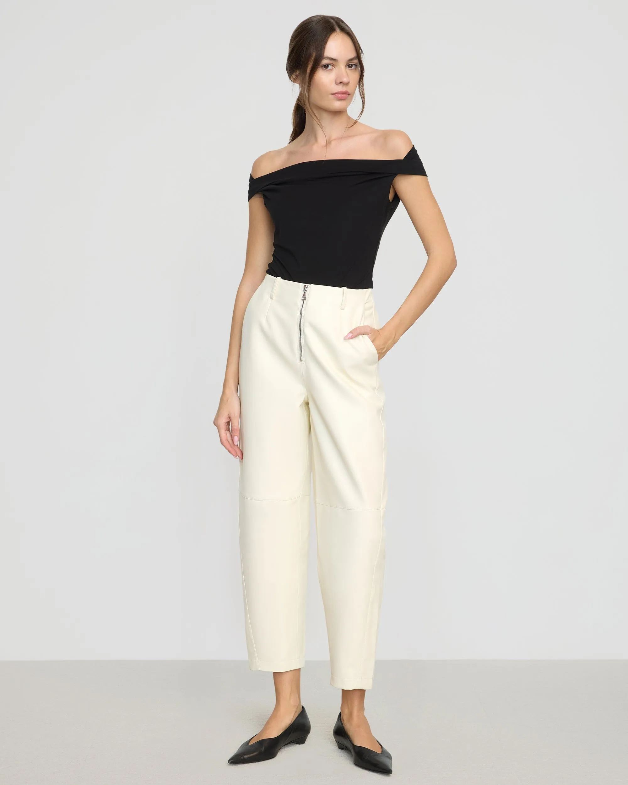 Mai Asymmetric Off-Shoulder Tee FunctionalPockets Temperature Control Fabric